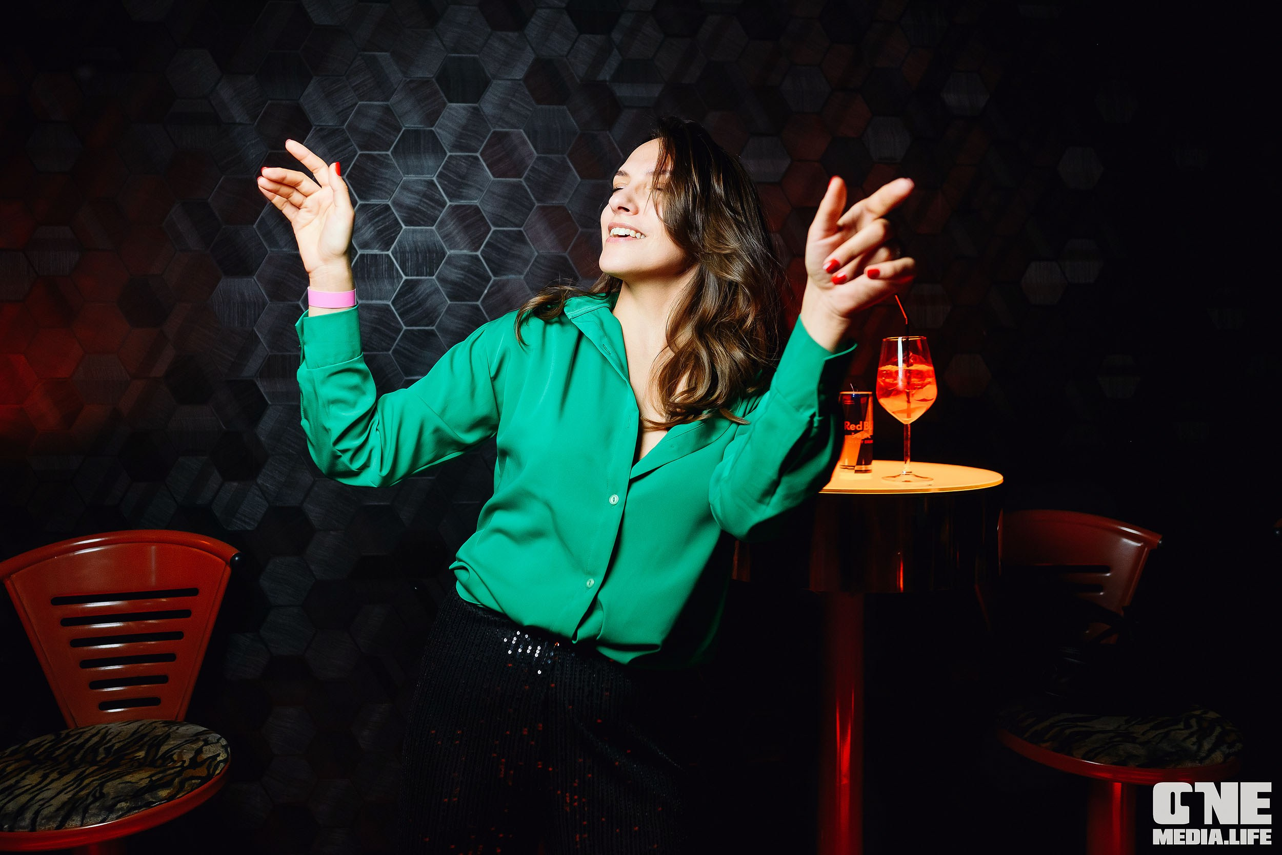 Фоторепортаж репортаж из Планеты. One Media Life: фоторепортажи, фотоотчеты с мероприятий и заведений