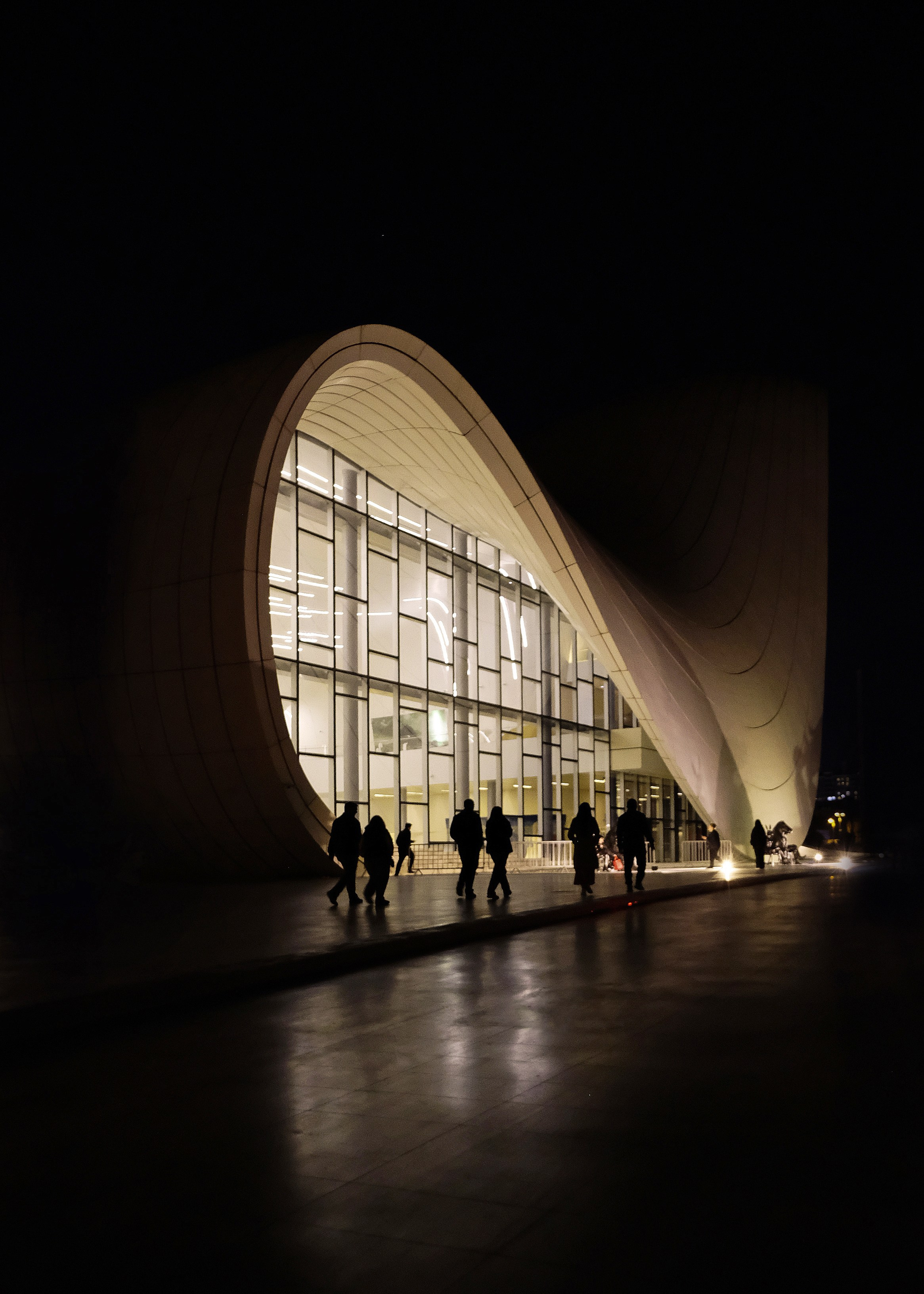 Zaha Hadid Baku Aliev Center. Интерьерный архитектурный фотограф | interior architectural photographer