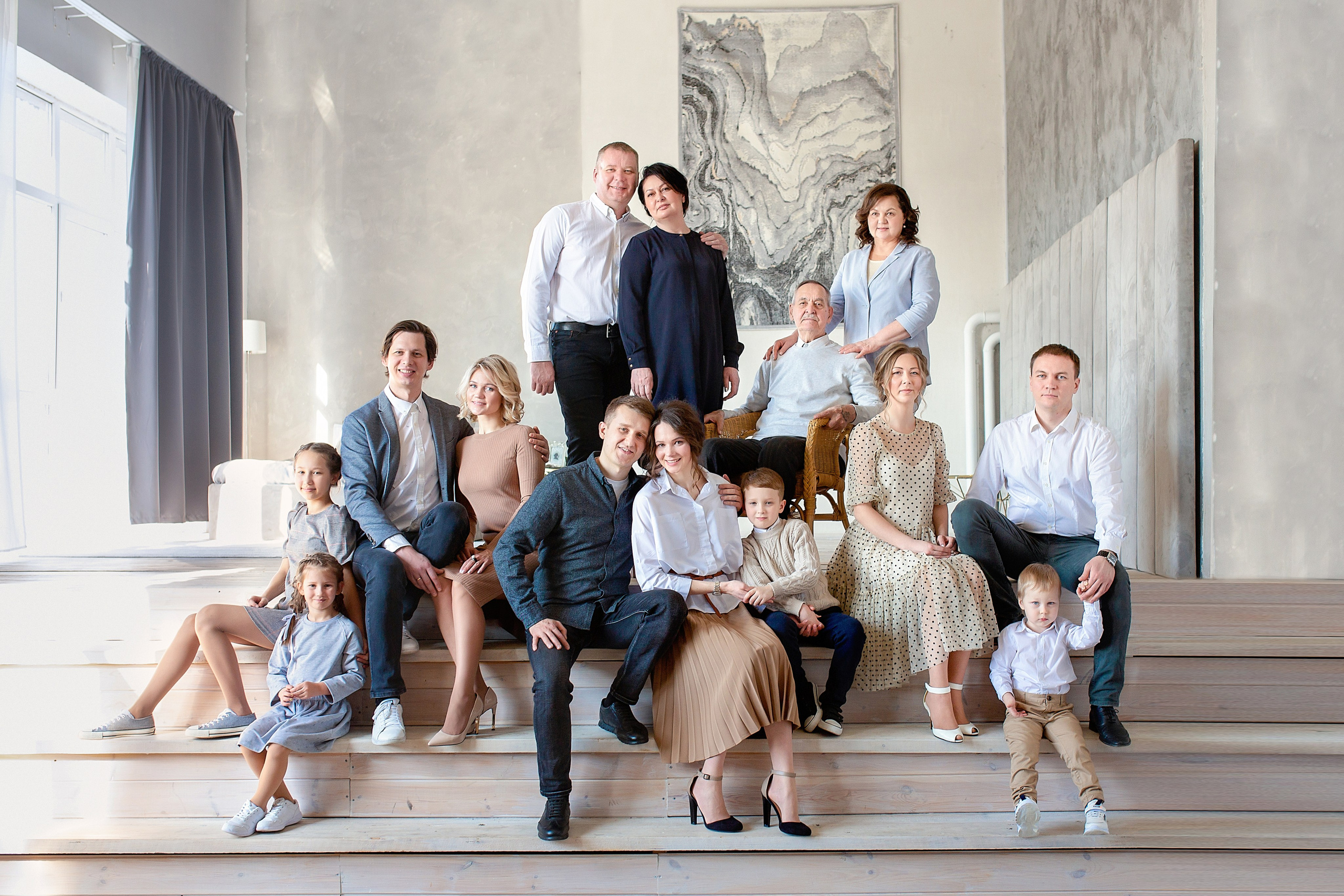 Семейная фотосессия в студии и дома Спб портфолио Насти Околот