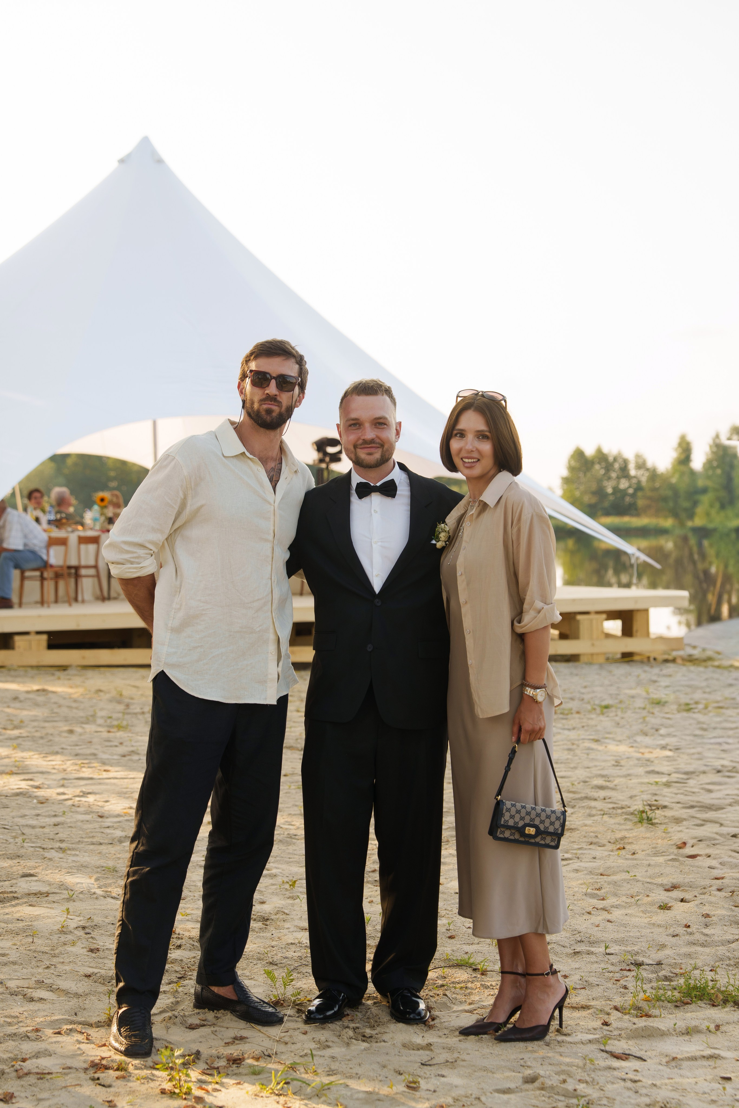 Михаил и Ольга (банкетная часть г. Брянск). Свадебный и репортажный фотограф Элина Козырьянова