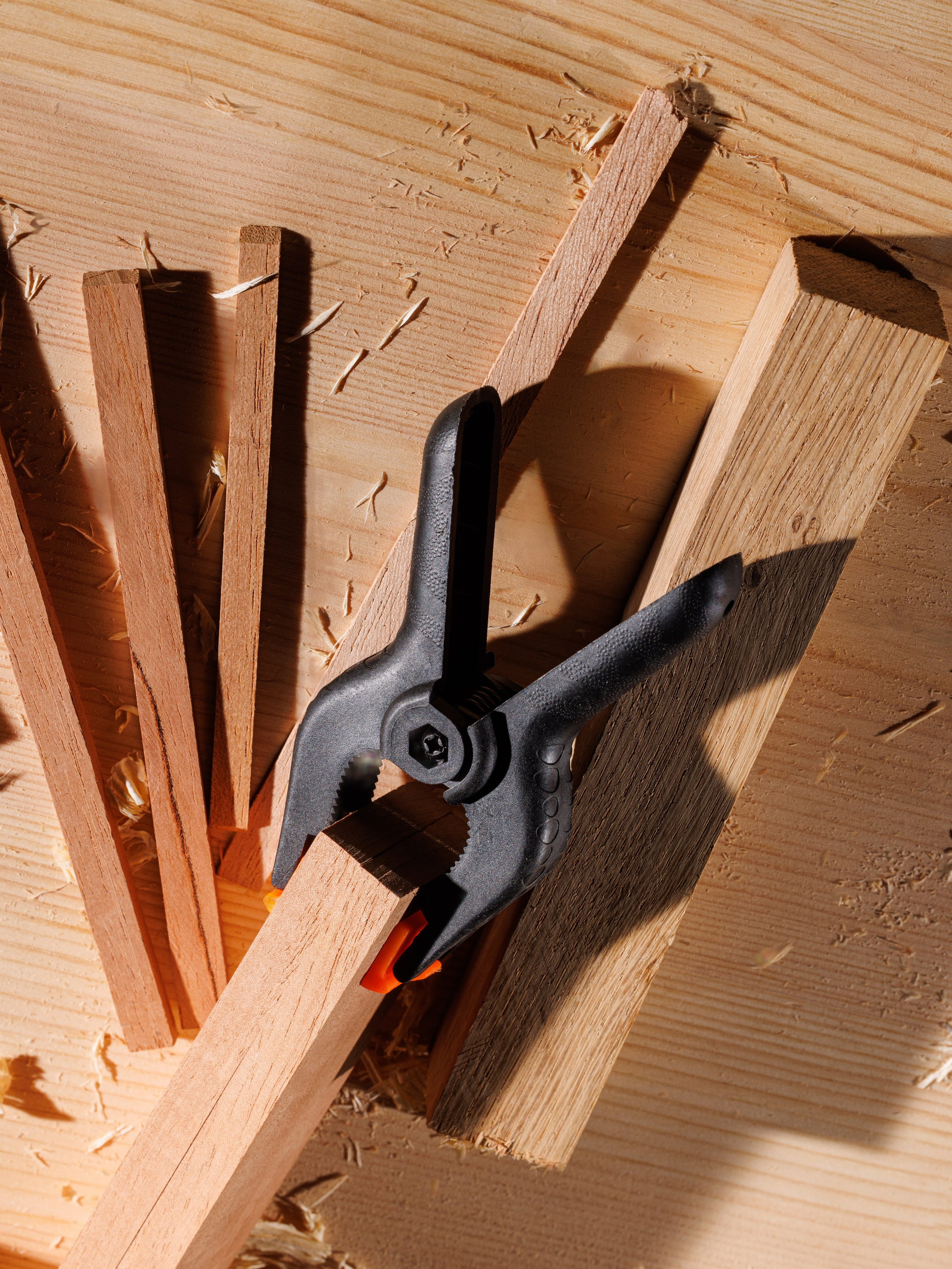 Струбцины в мастерской. Сергей Шестов фотограф из Нижнего Новгорода