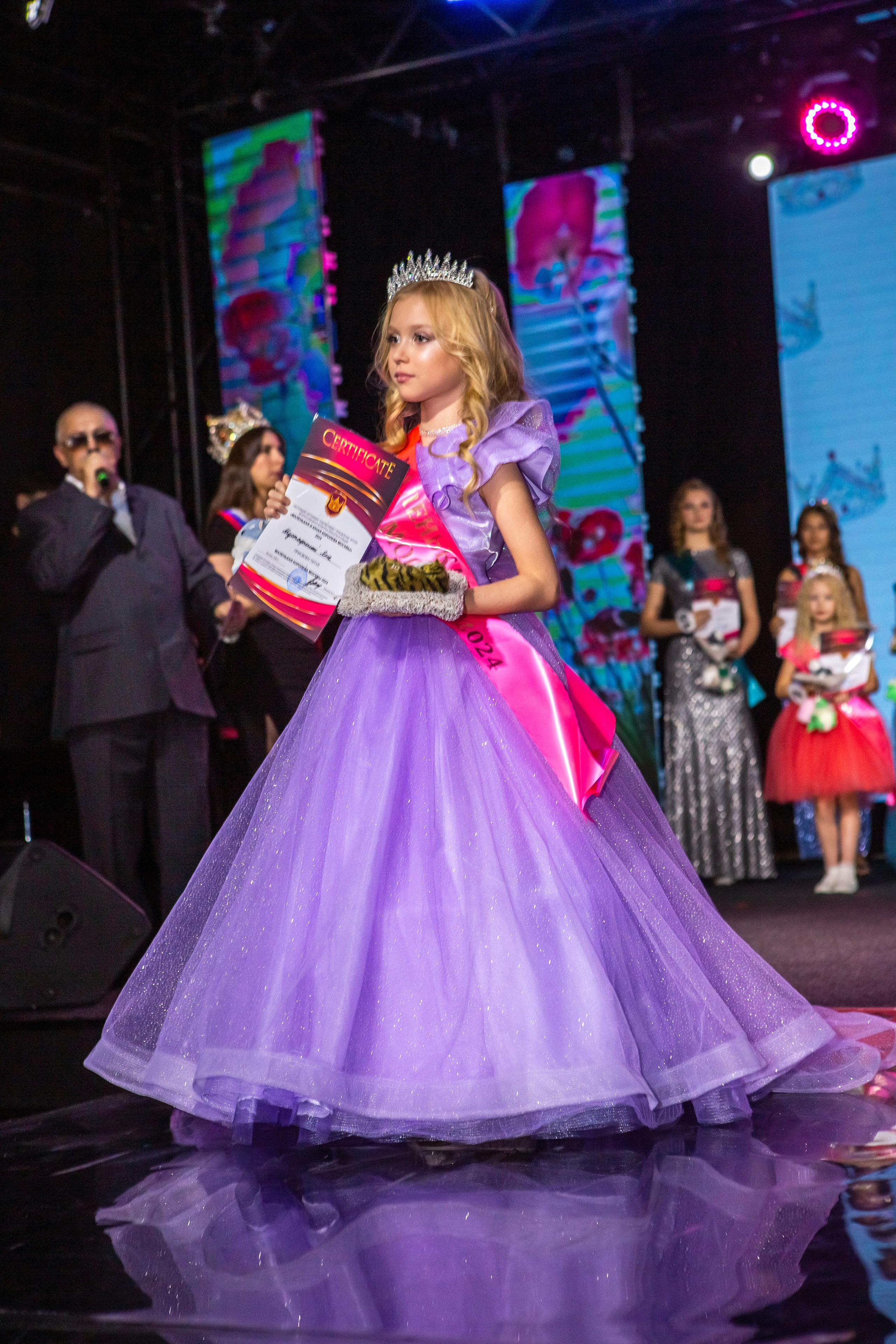 Юная королева Москвы 2024. Репортажный, семейный, свадебный, портретный фотограф