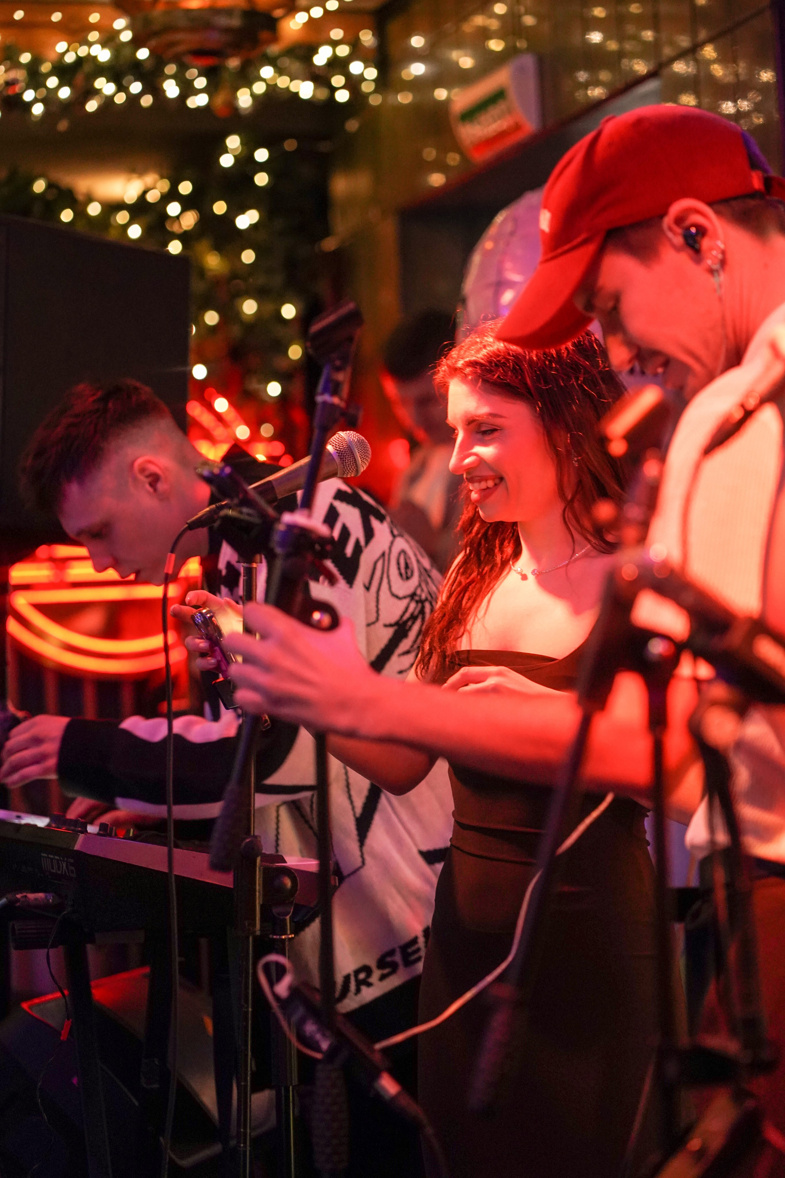 Бар Собаки в тумане. Фотограф