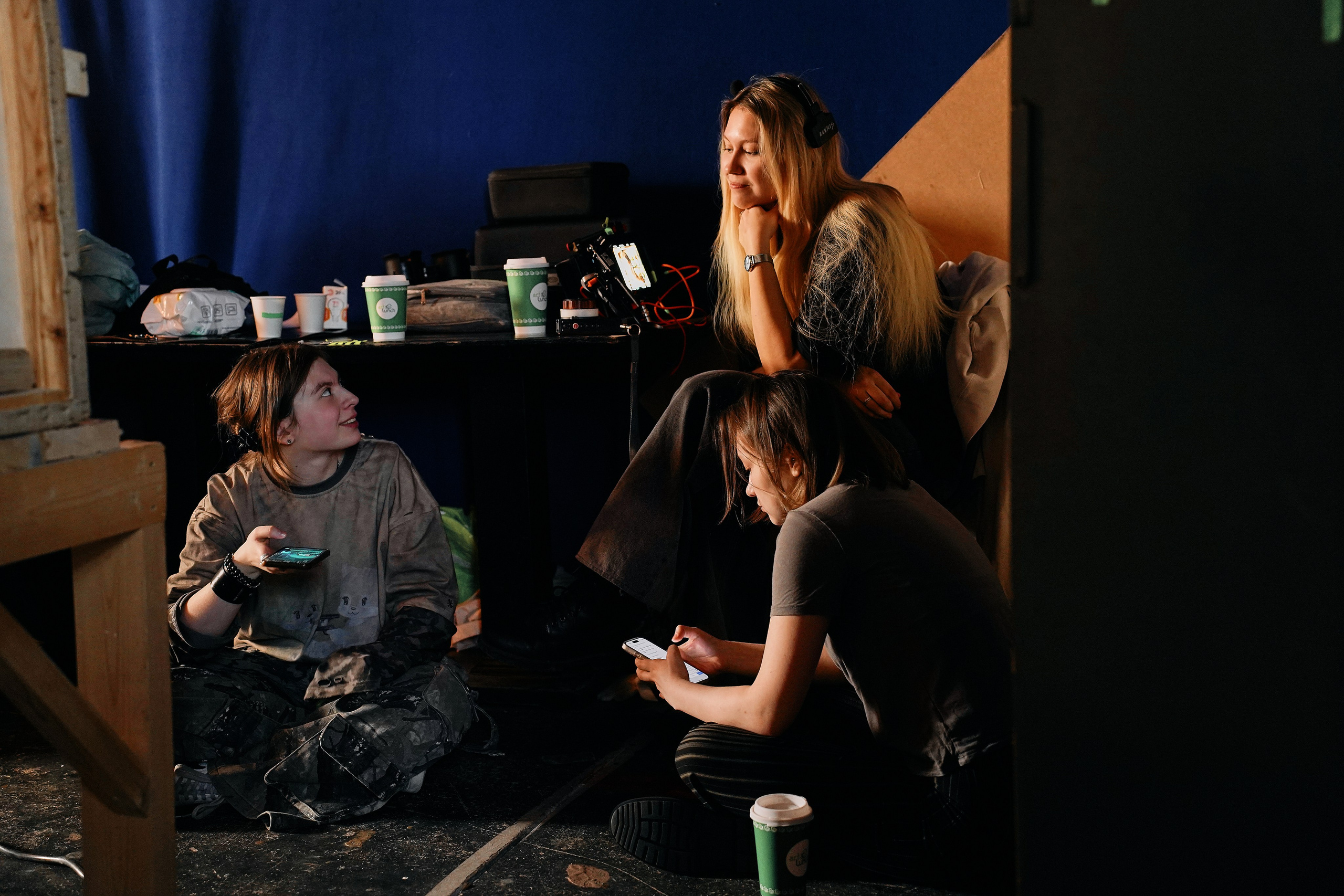 БЭКИ со съемок. Фотограф