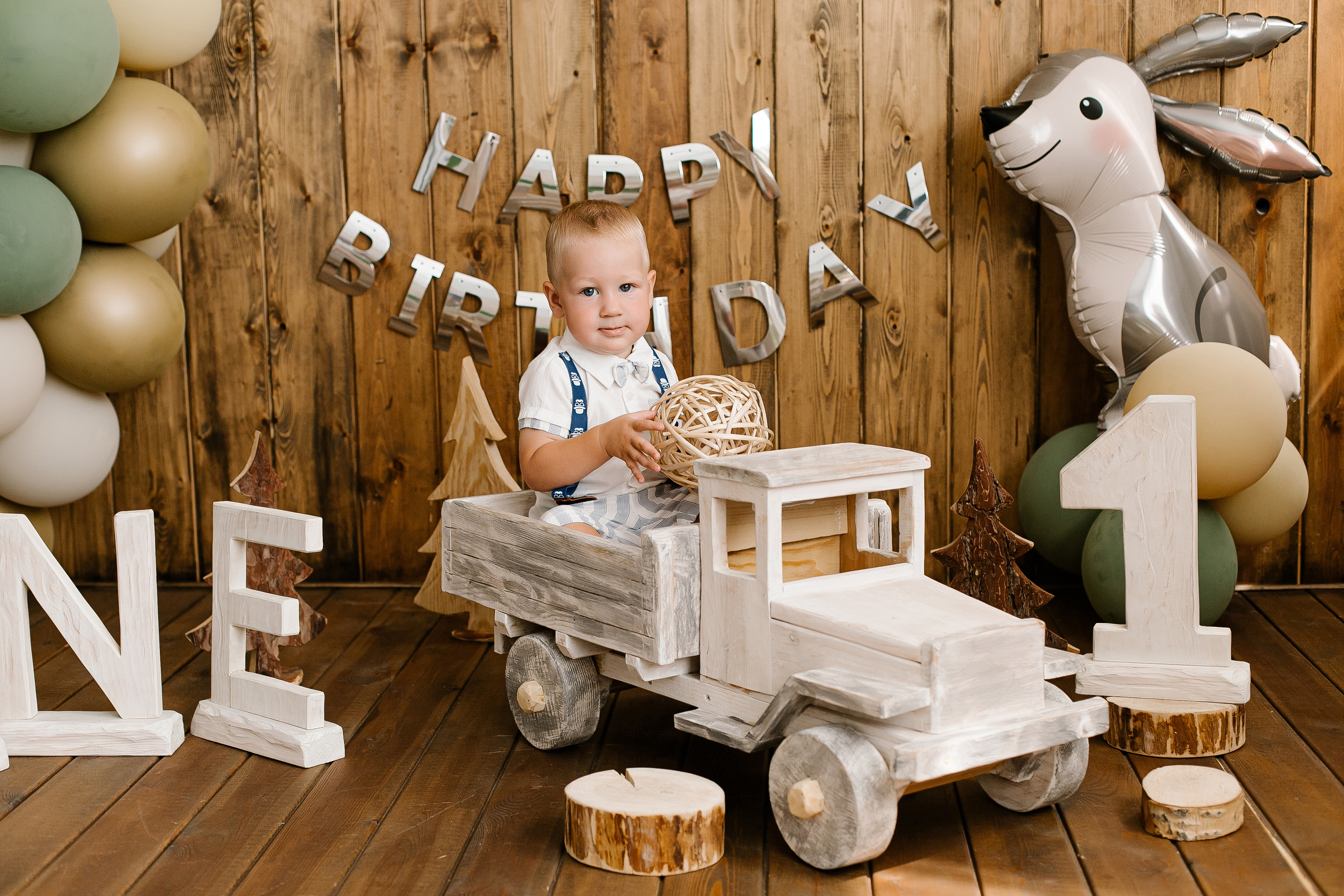 Андрюша год у власти. Свадебный, семейный и детский фотограф в г. Абакан респ. Хакасия Любов
