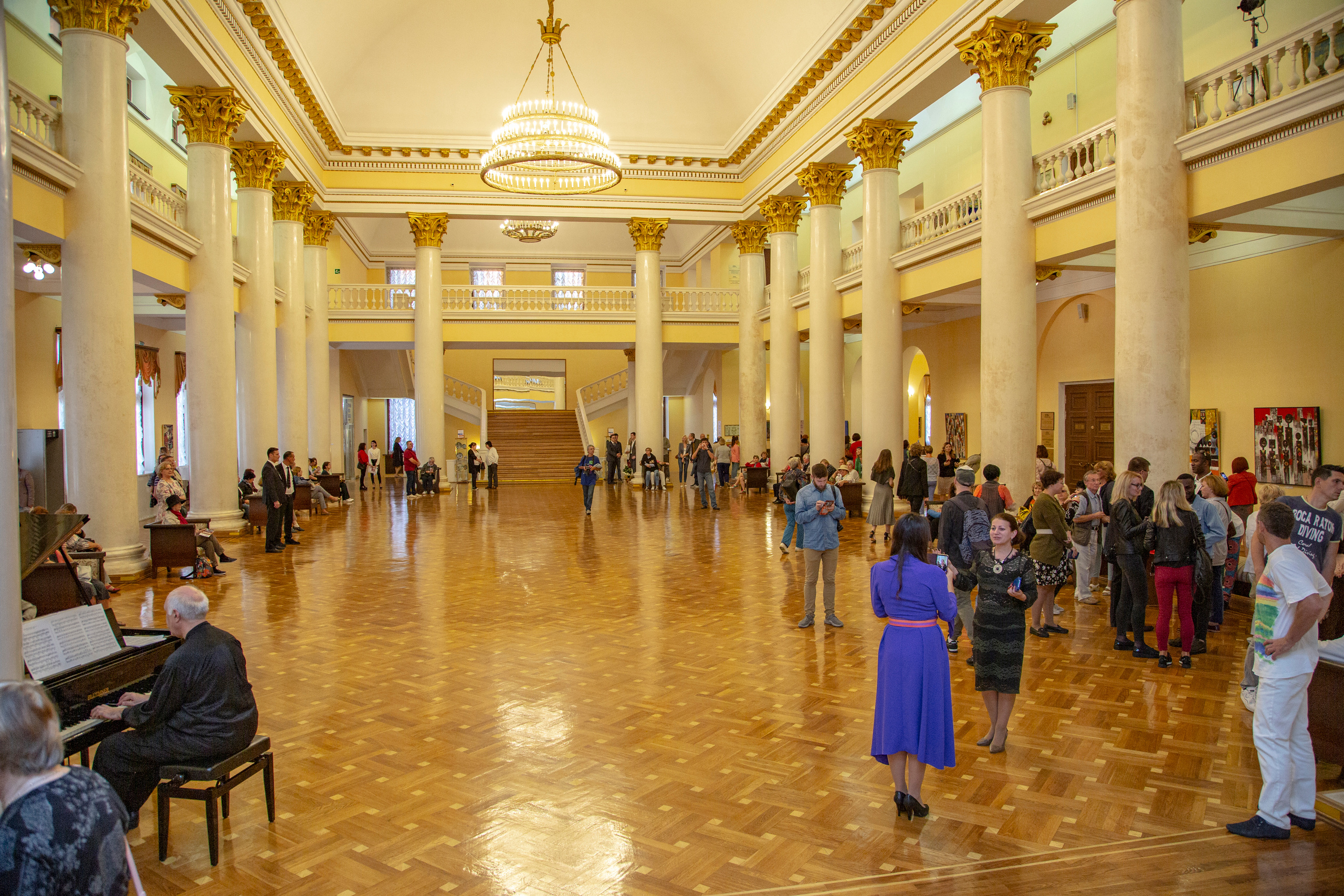Открытие выставки современного искусства Африки в Зимнем театре г. Сочи. Фотограф в Сочи Юрий Шептаев