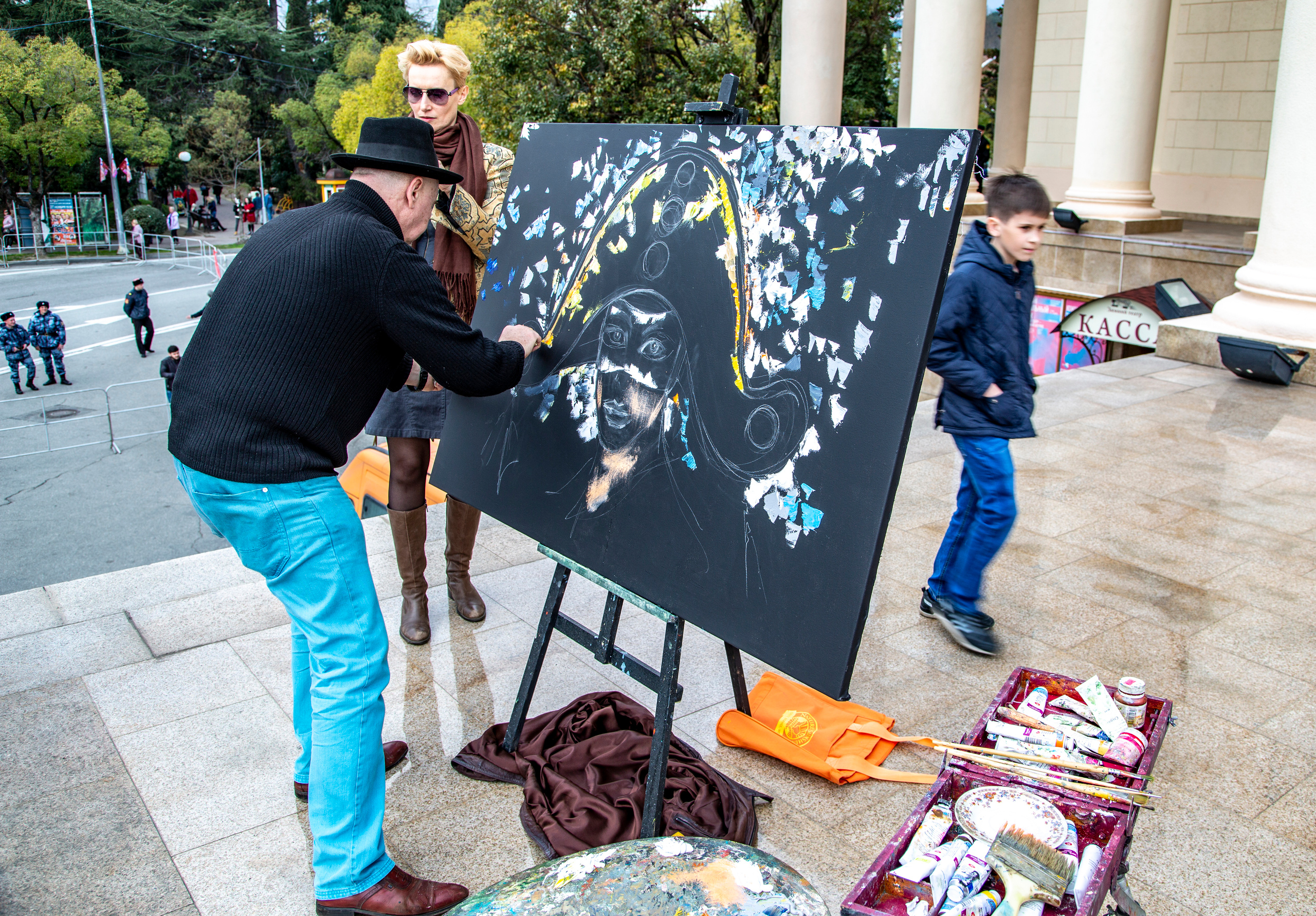 Лица улиц — театр улиц. Фотограф в Сочи Юрий Шептаев