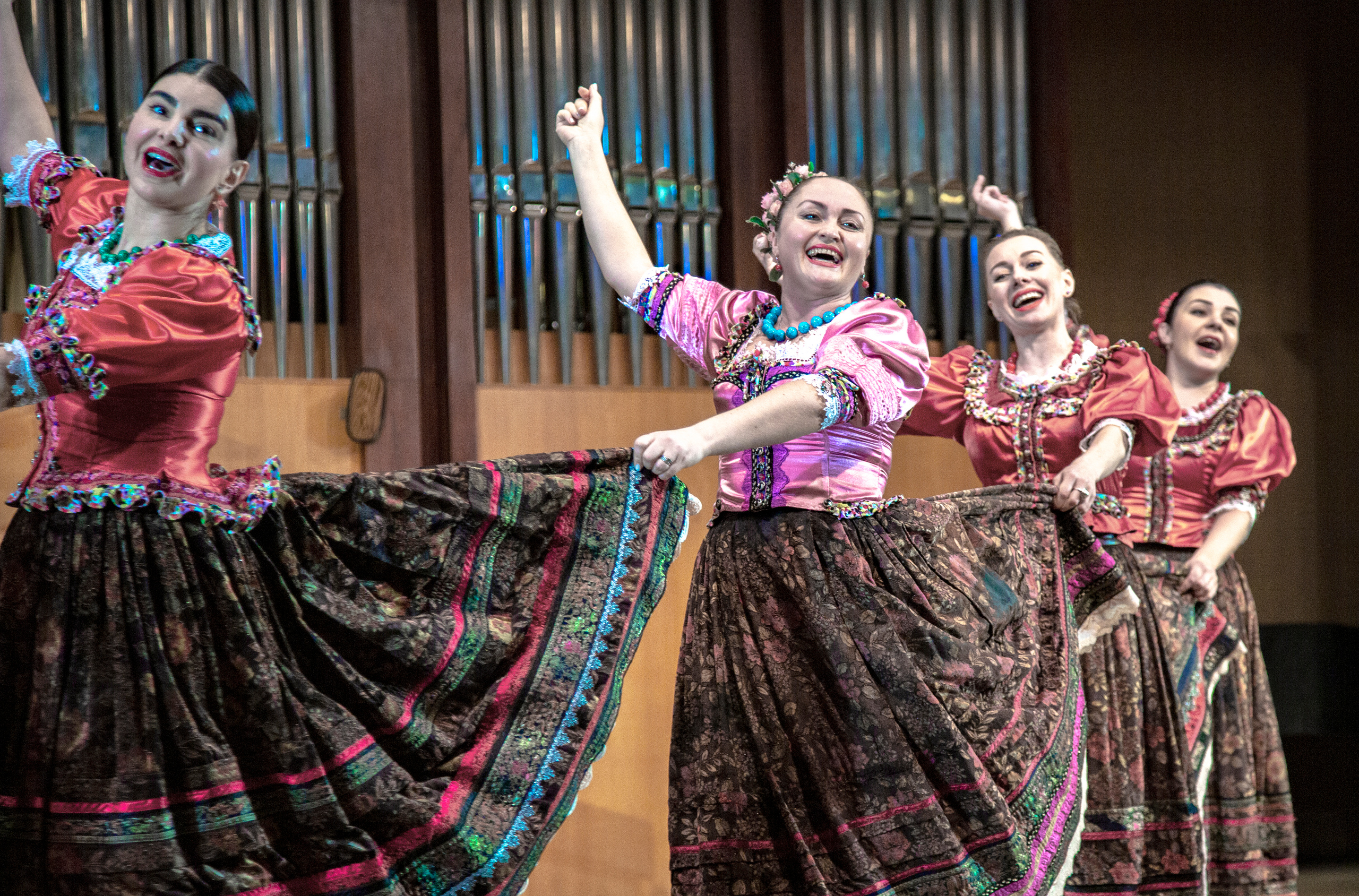 Ансамбль Любо г. Сочи сольный концерт. Фотограф в Сочи Юрий Шептаев