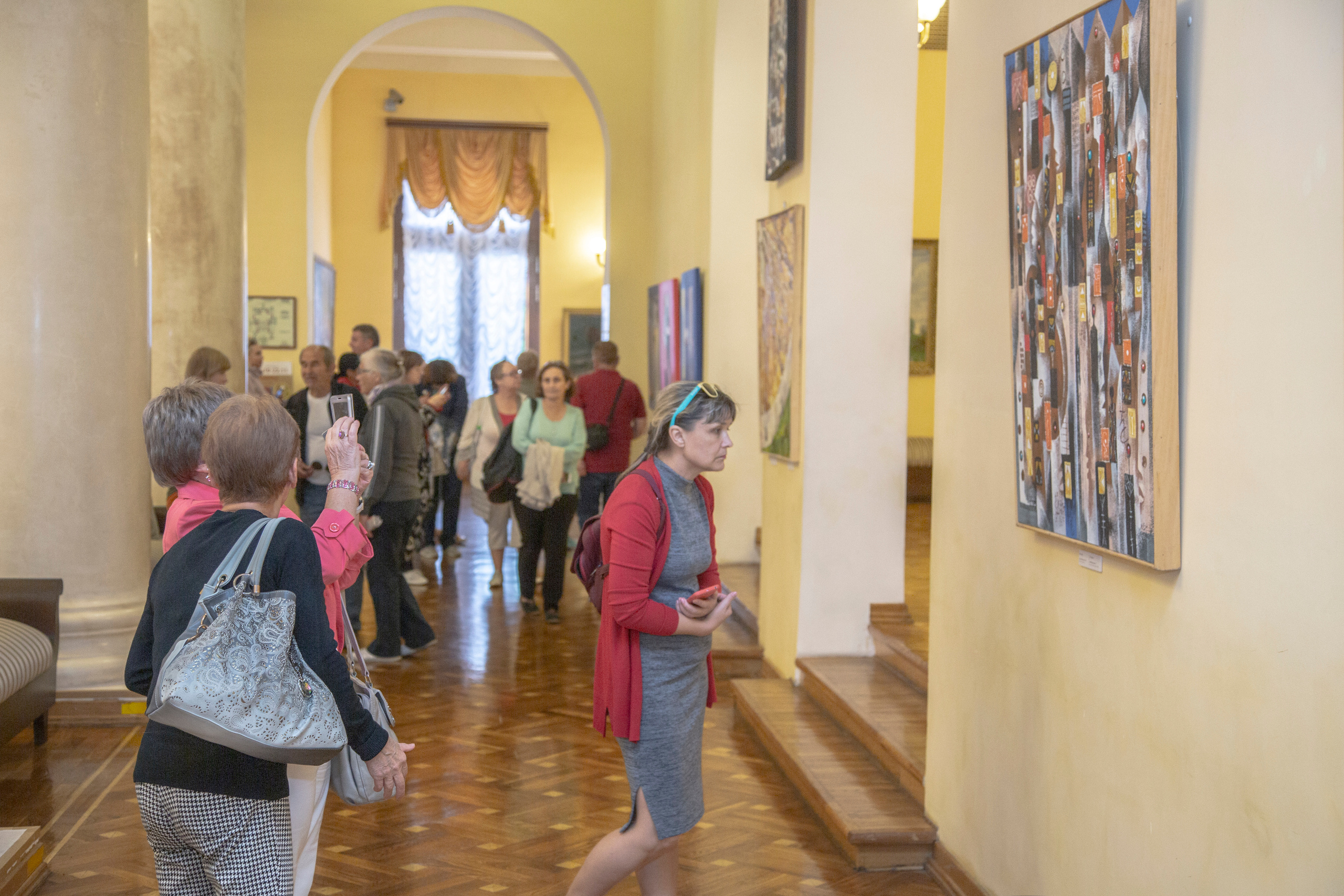 Открытие выставки современного искусства Африки в Зимнем театре г. Сочи. Фотограф в Сочи Юрий Шептаев