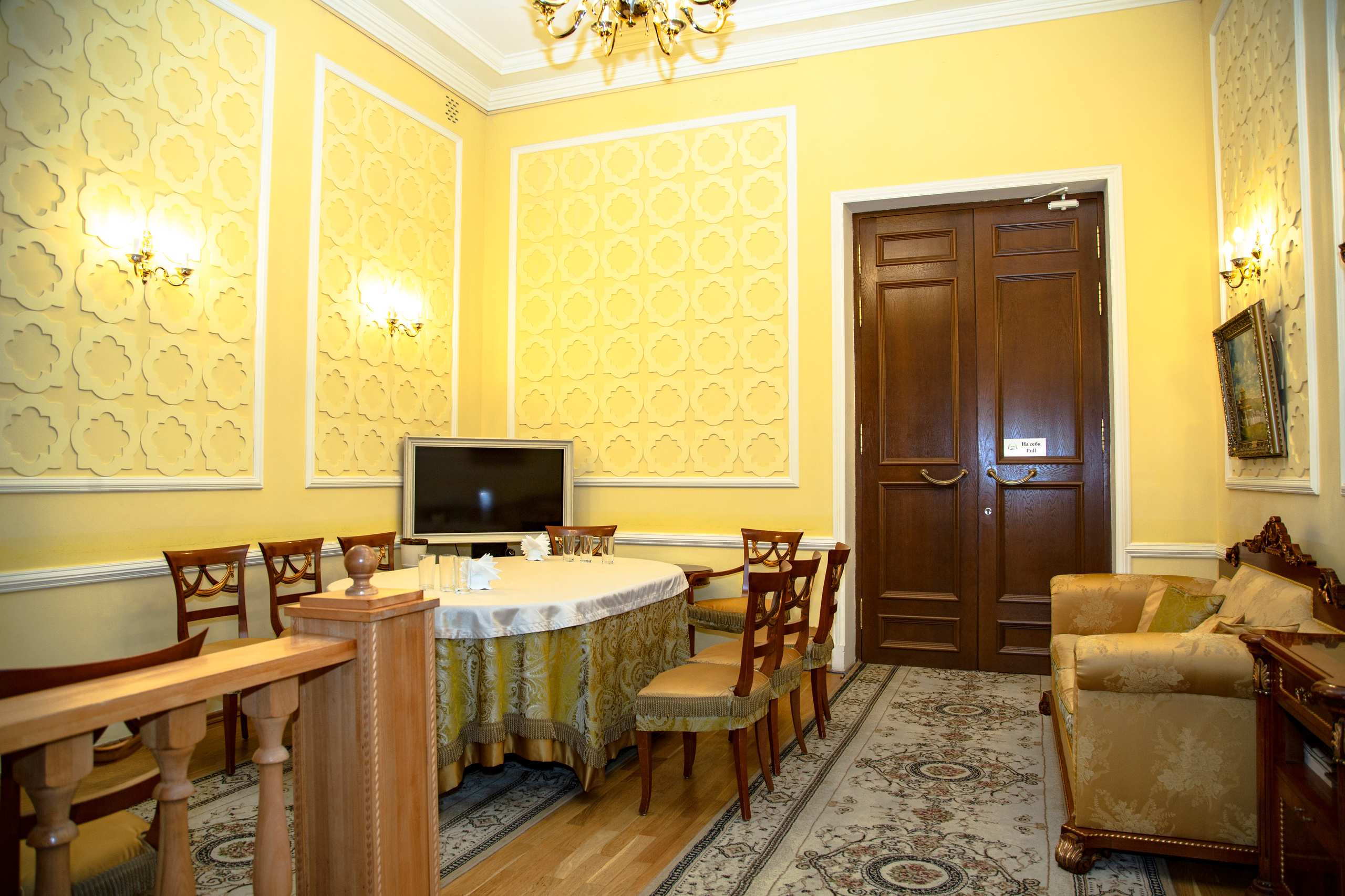 Интерьеры Зимнего театра. Фотограф в Сочи Юрий Шептаев