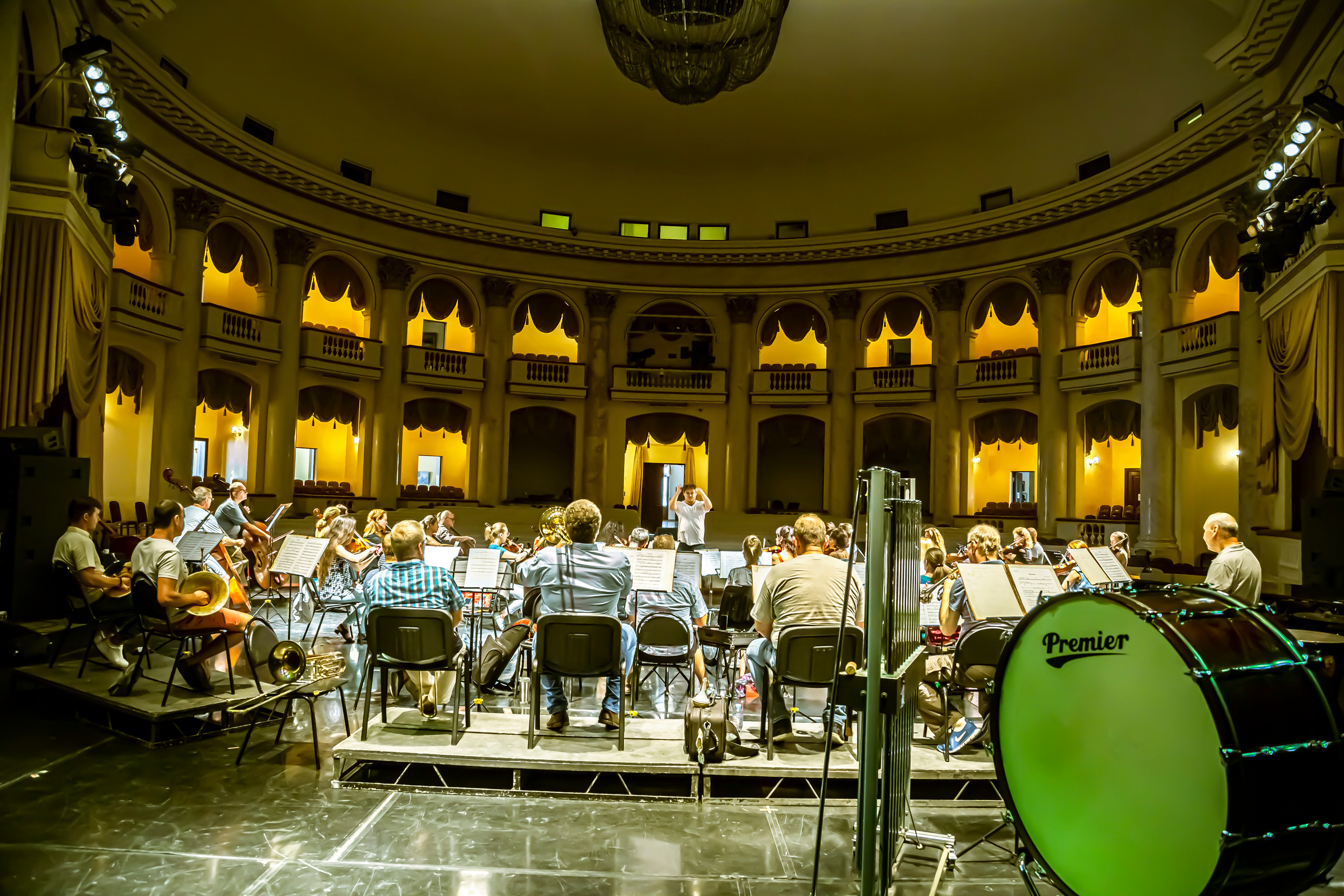 Новый симфонический сезон не за горами. Фотограф в Сочи Юрий Шептаев