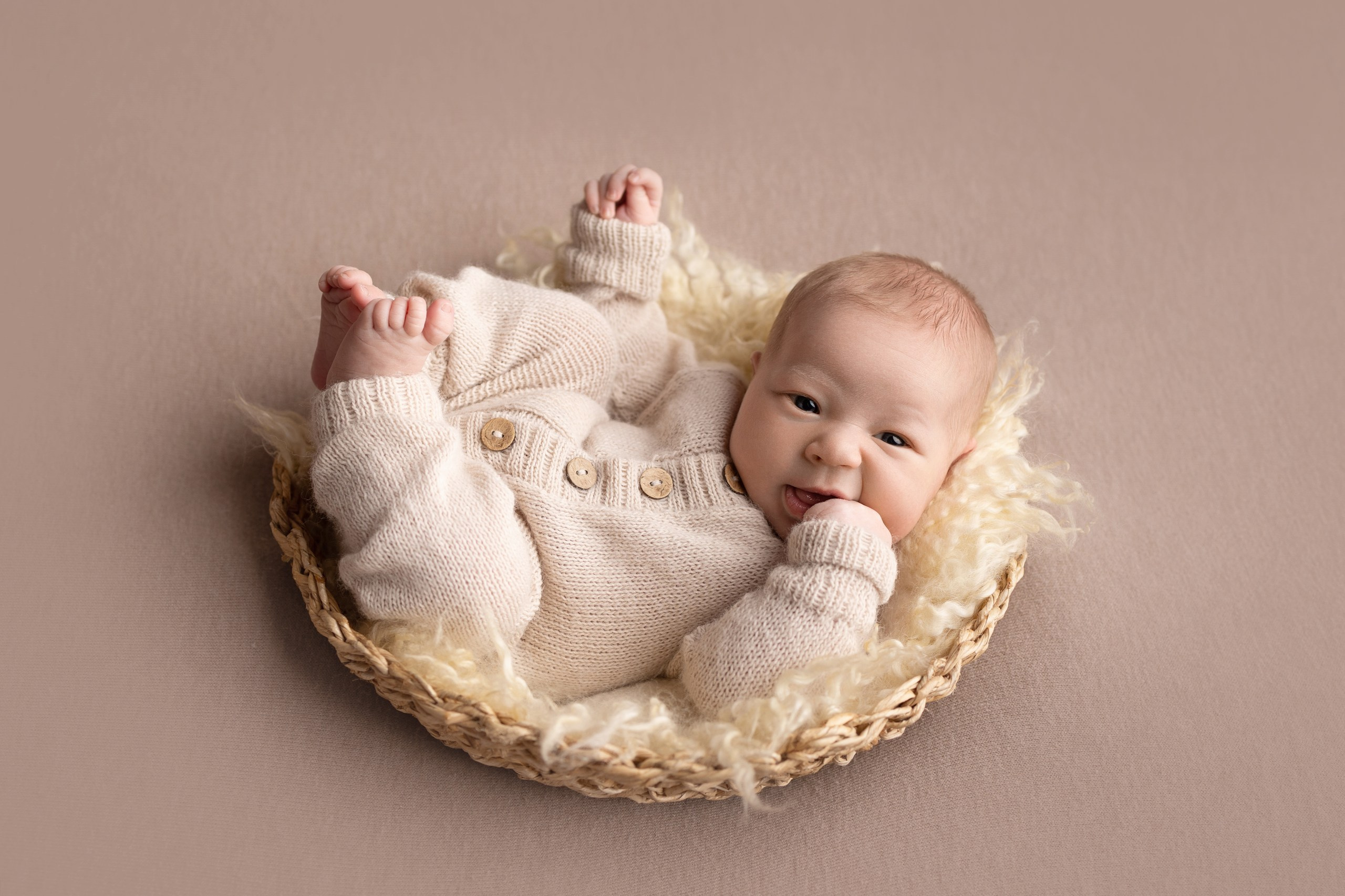 Портфолио Новорожденные - Фотограф новорожденных: искусство запечатлен. Фотограф новорожденных: волшебные моменты первых дней жизни