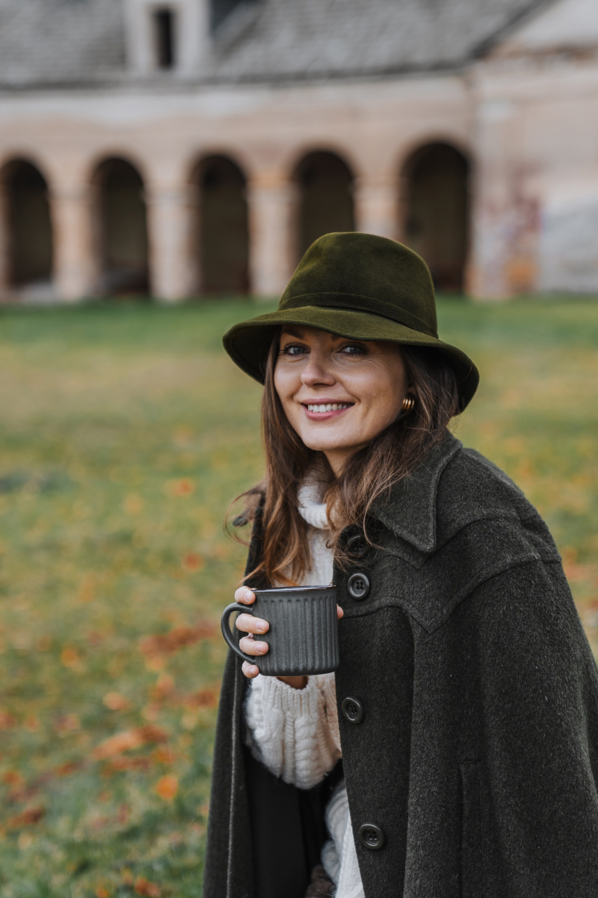 Юля. Осень, в британском стиле, Минск. Olga Modjaro