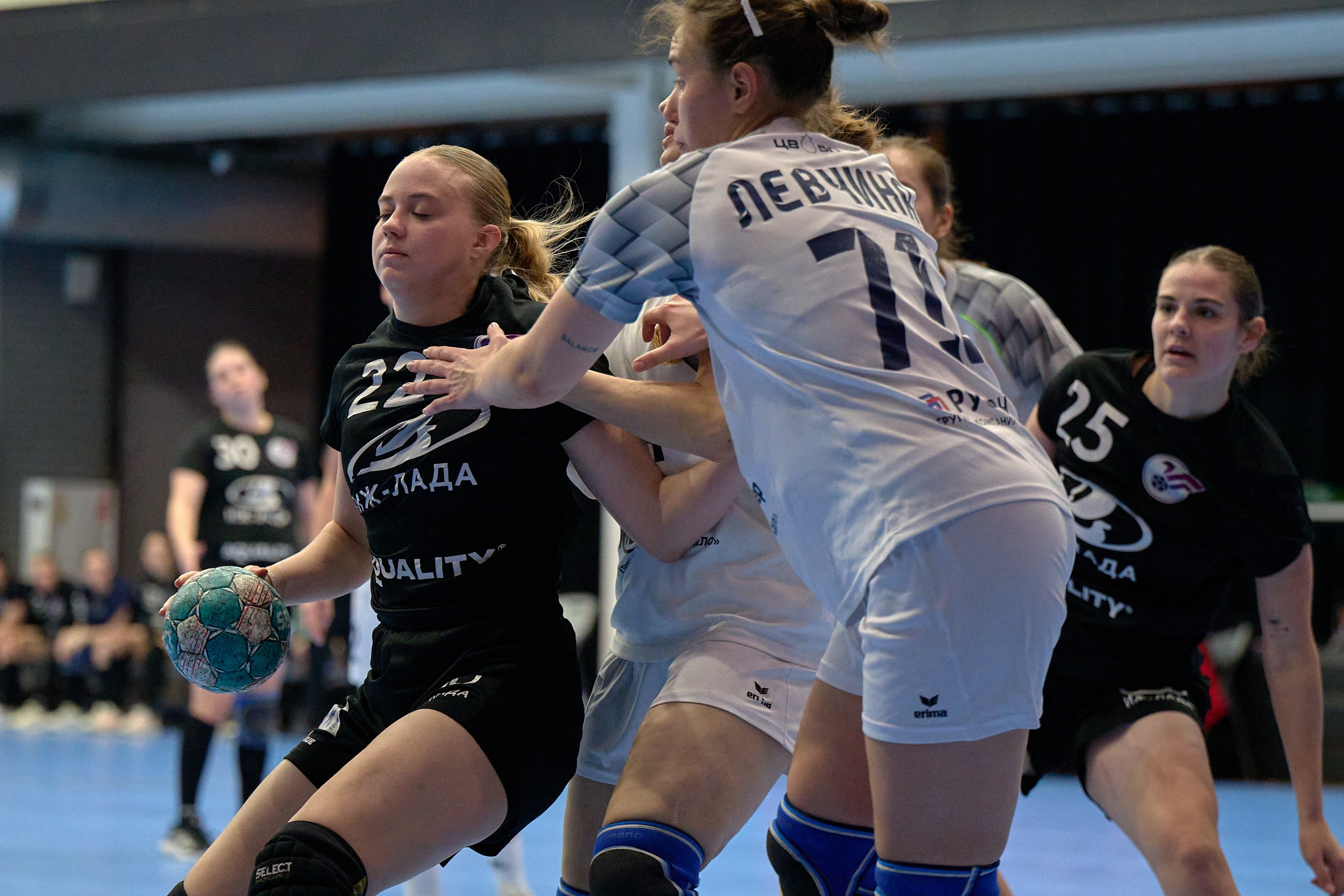 Гандбол. OLIMPBET Суперлига. «Университет» — «ЦСКА». Спортивный репортажный фотограф в Ижевске Сергей Мерзляков