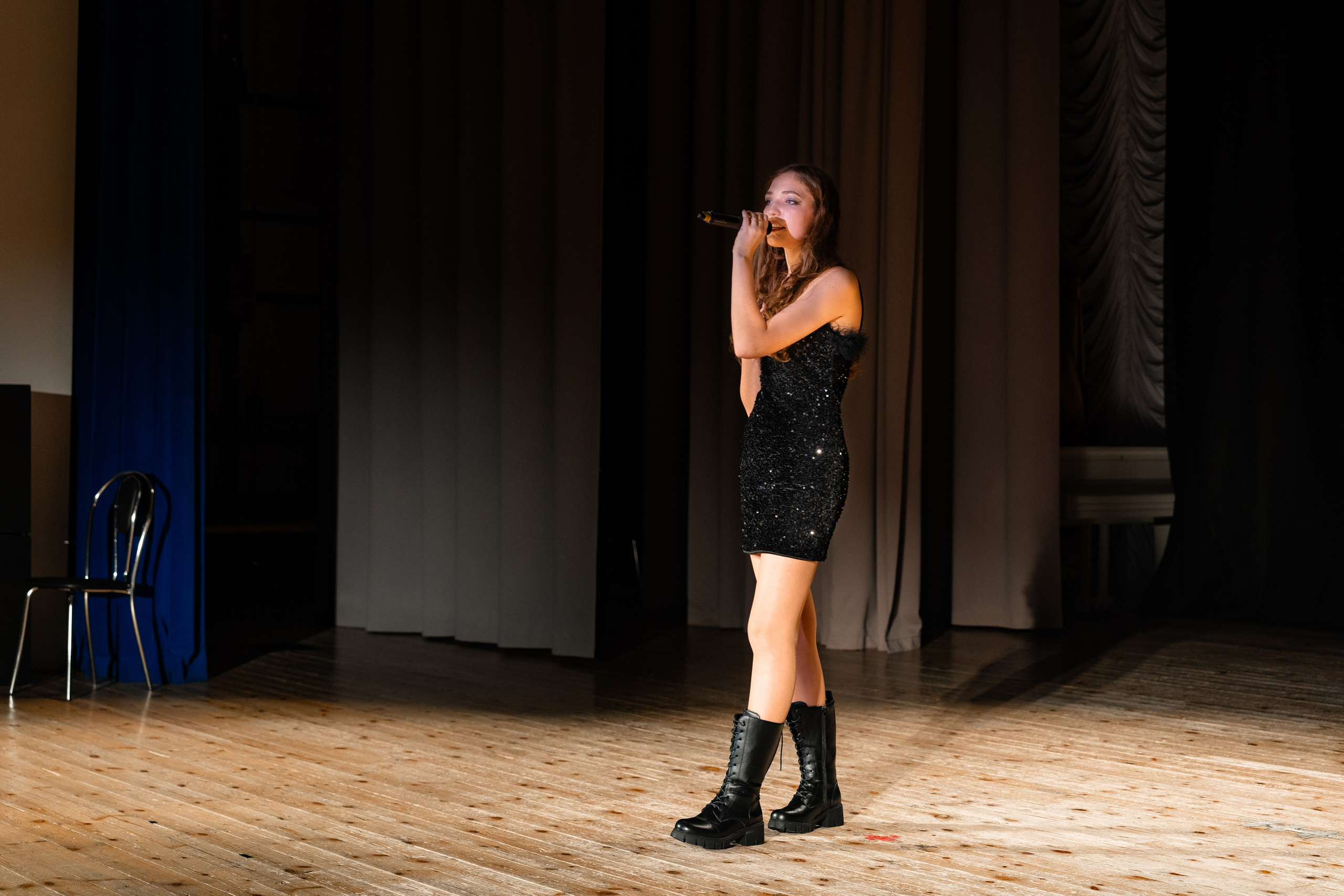 Концерт ДК Буривестник. Фотограф Никита Комаров