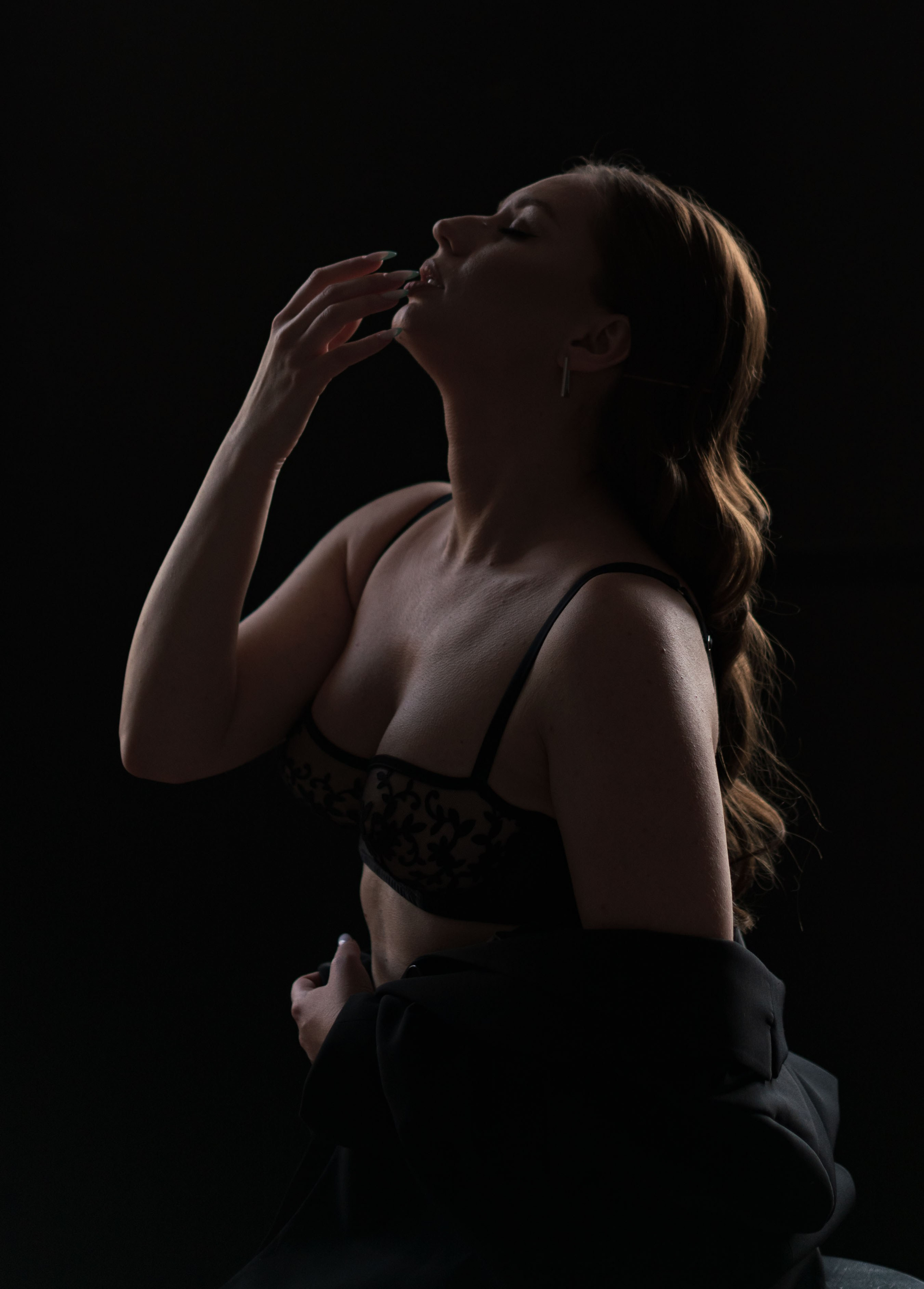 Чувственный портрет Елены. ЖЕНСКИЙ/КОНТЕНТ ФОТОГРАФ МЕДВЕДЕВА НАТАЛЬЯ