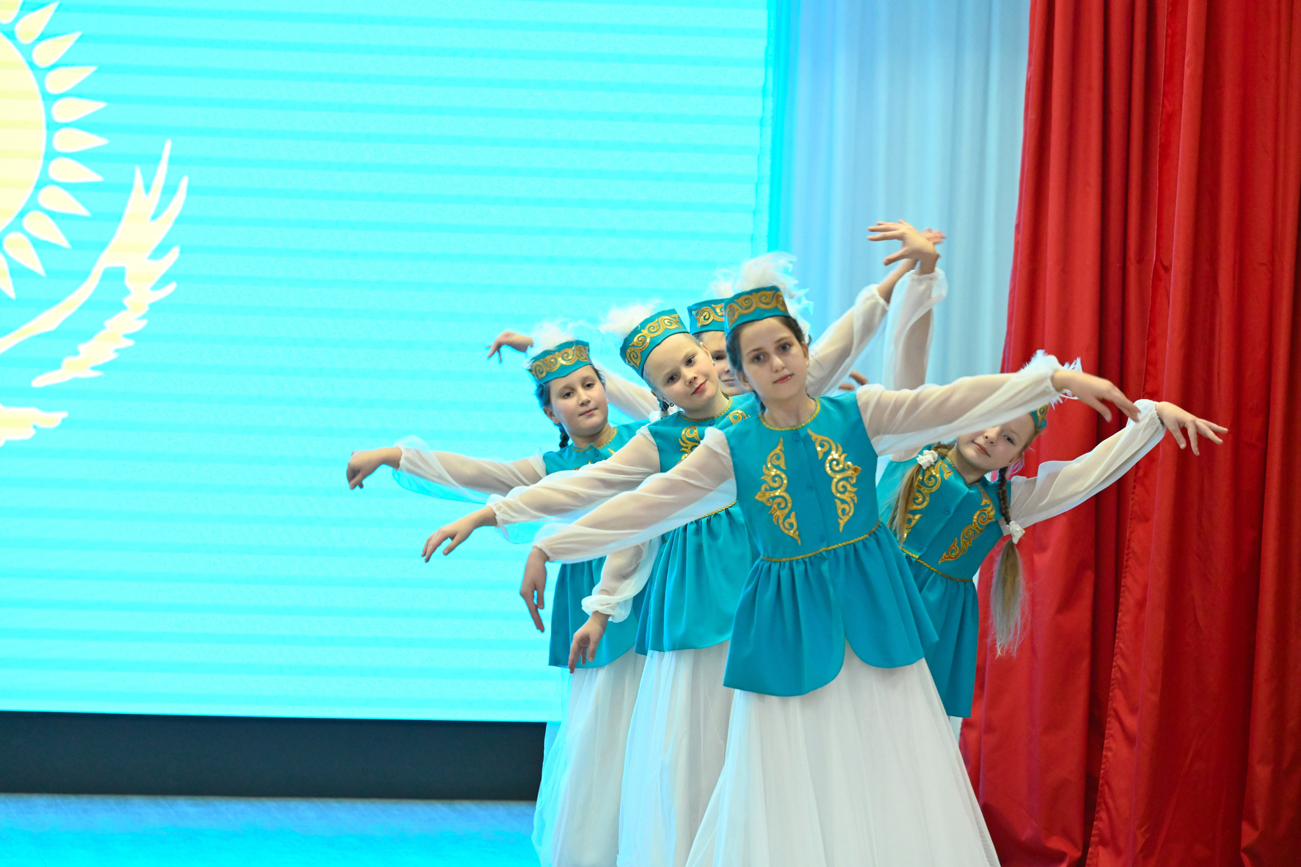 2025-11-21 День семьи 127. Снежинск фото Андрианов