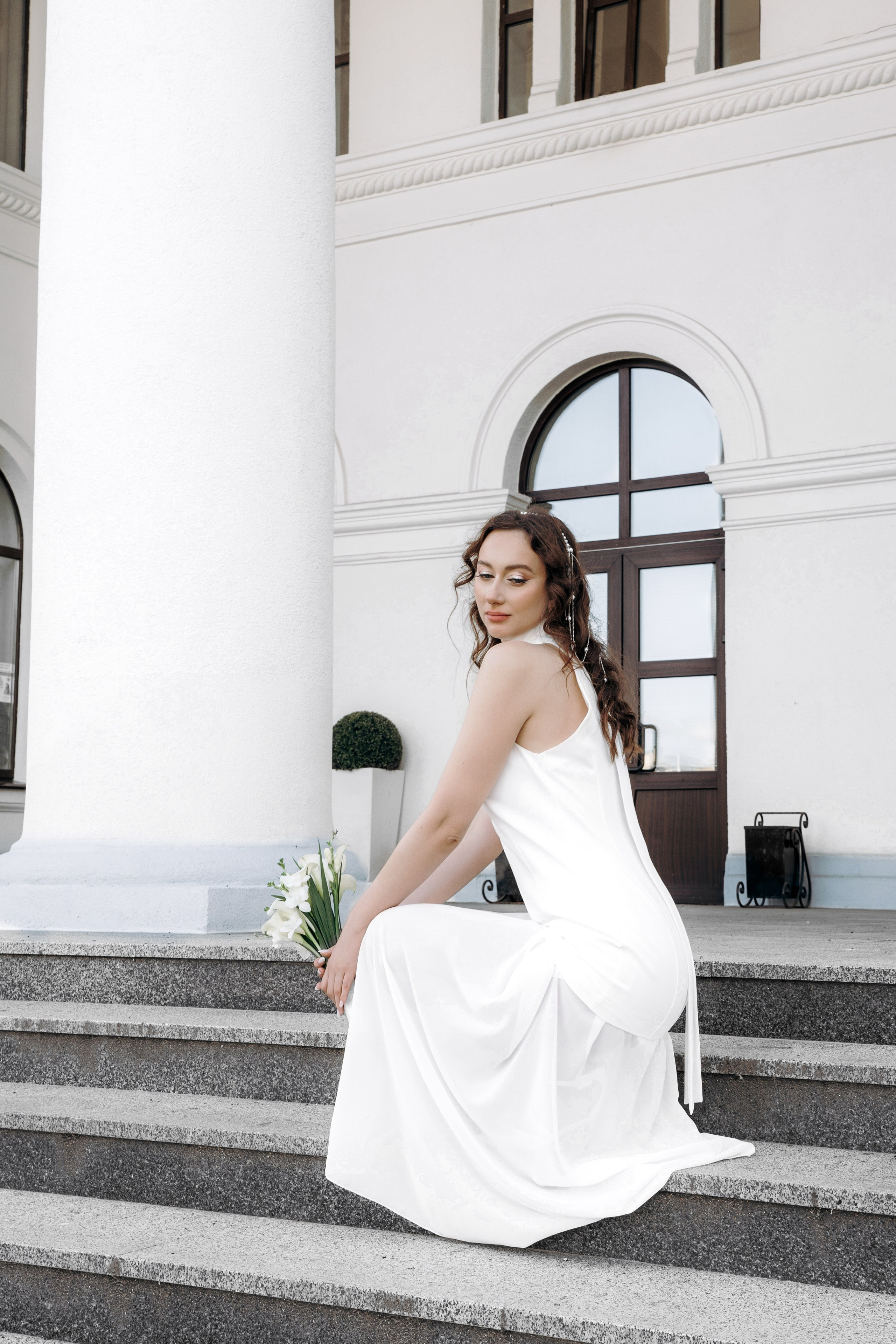 Любовь на фоне старого аэропорта. Ваш семейный фотограф в Минске — Вика Трегубова