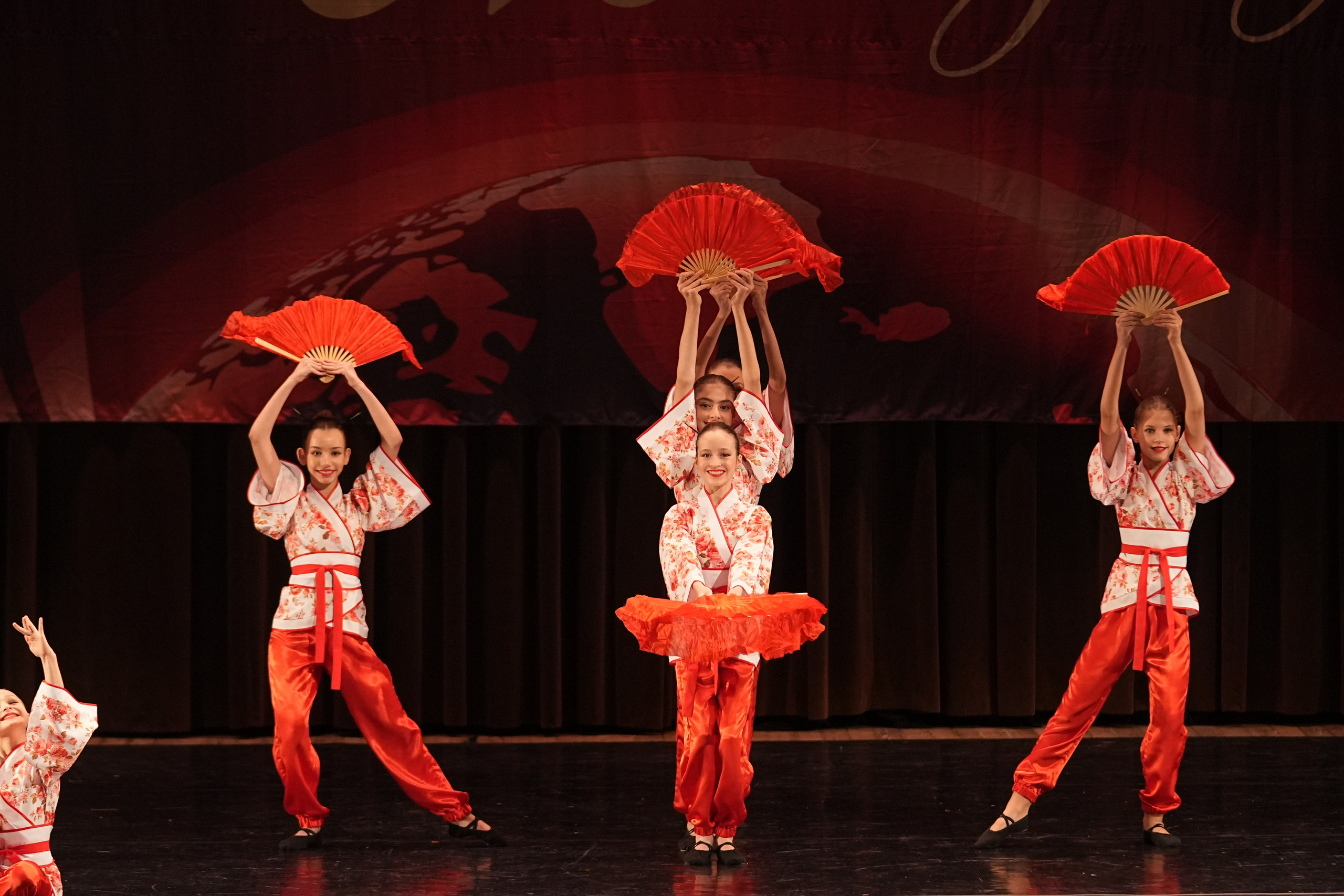 7 декабря, блок 2, г. Москва. Золотое яблочко