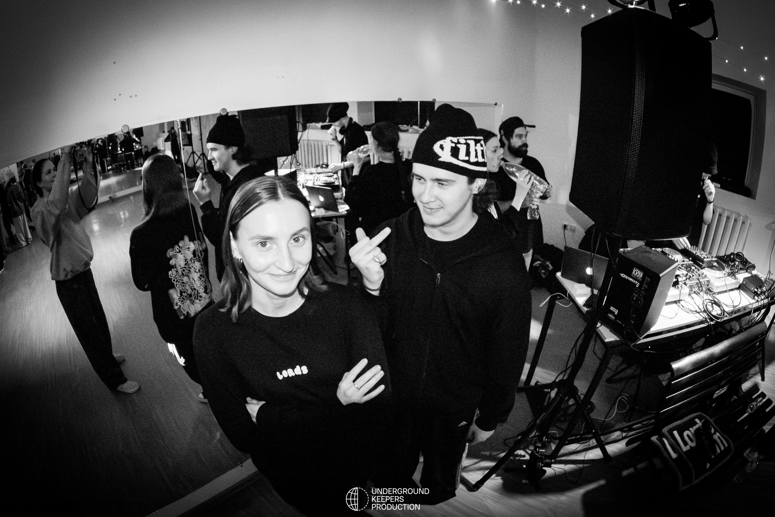 LORDS JAM 18/10 (@youlovebu). Соня бу тебя сфоткала