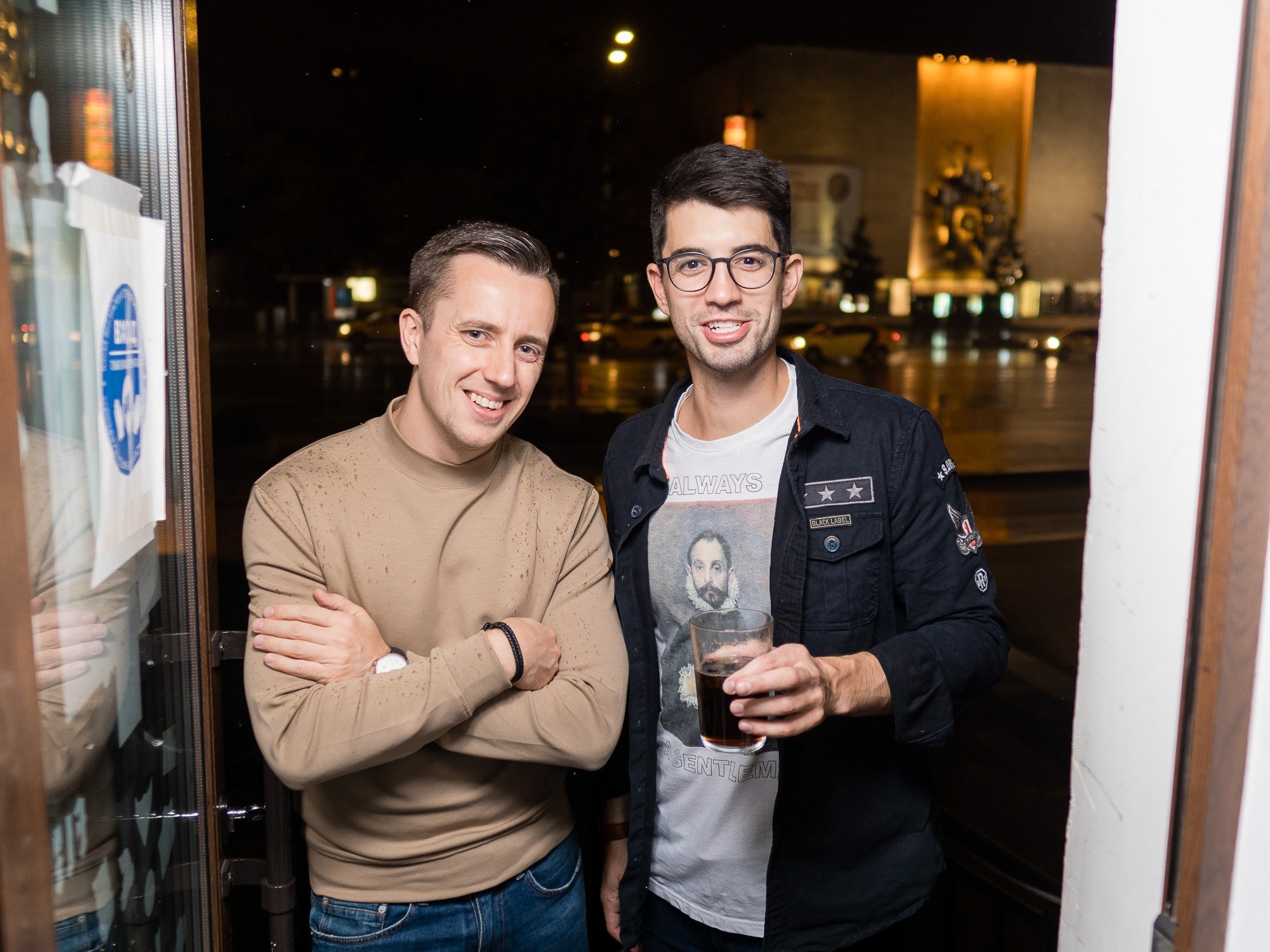 Дни рождения. Репортажный фотограф Денис Тихомиров. Москва