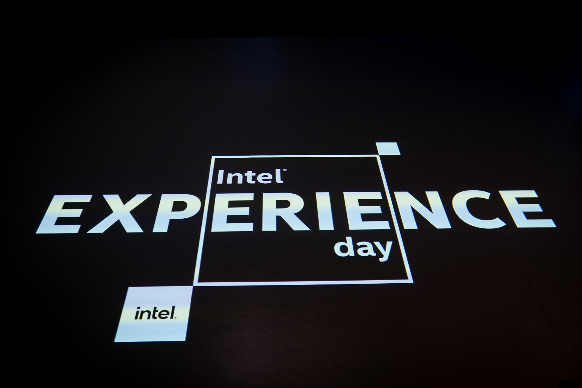 Intel experience day. Репортажный фотограф Денис Тихомиров. Москва