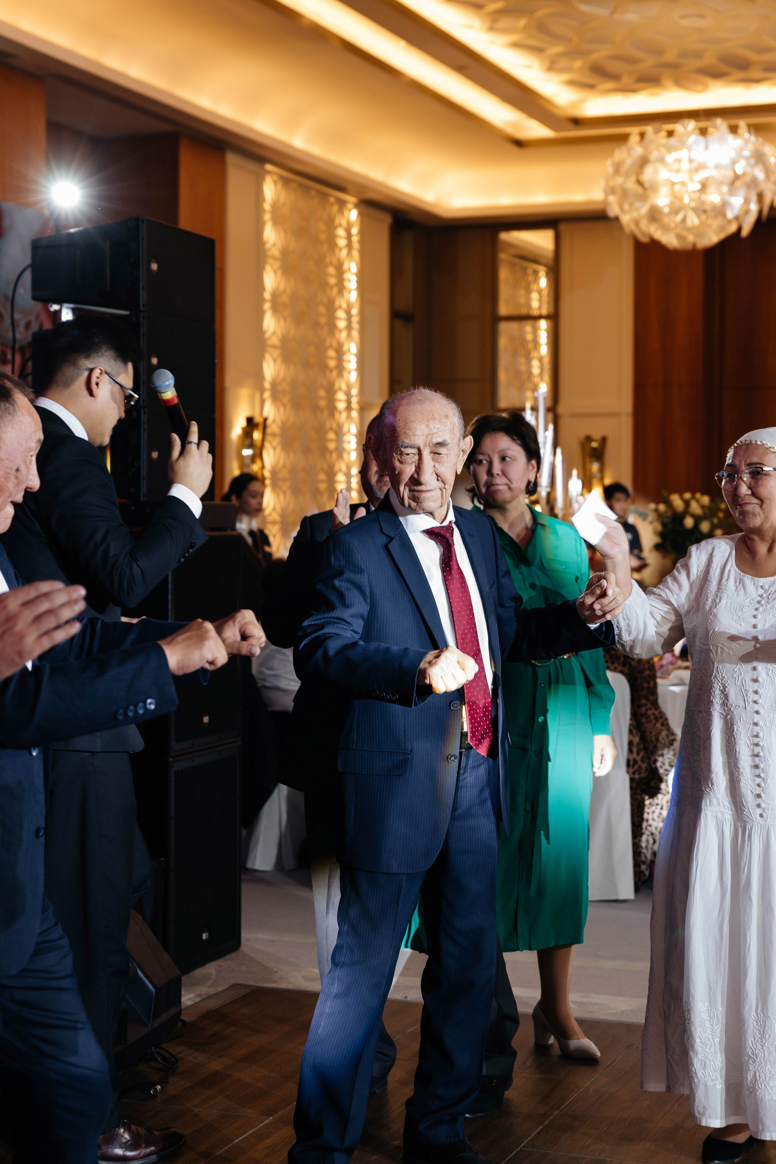 Alina Uzatu. Профессиональный фотограф в городе Астана/Алматы Даурен Сембаев