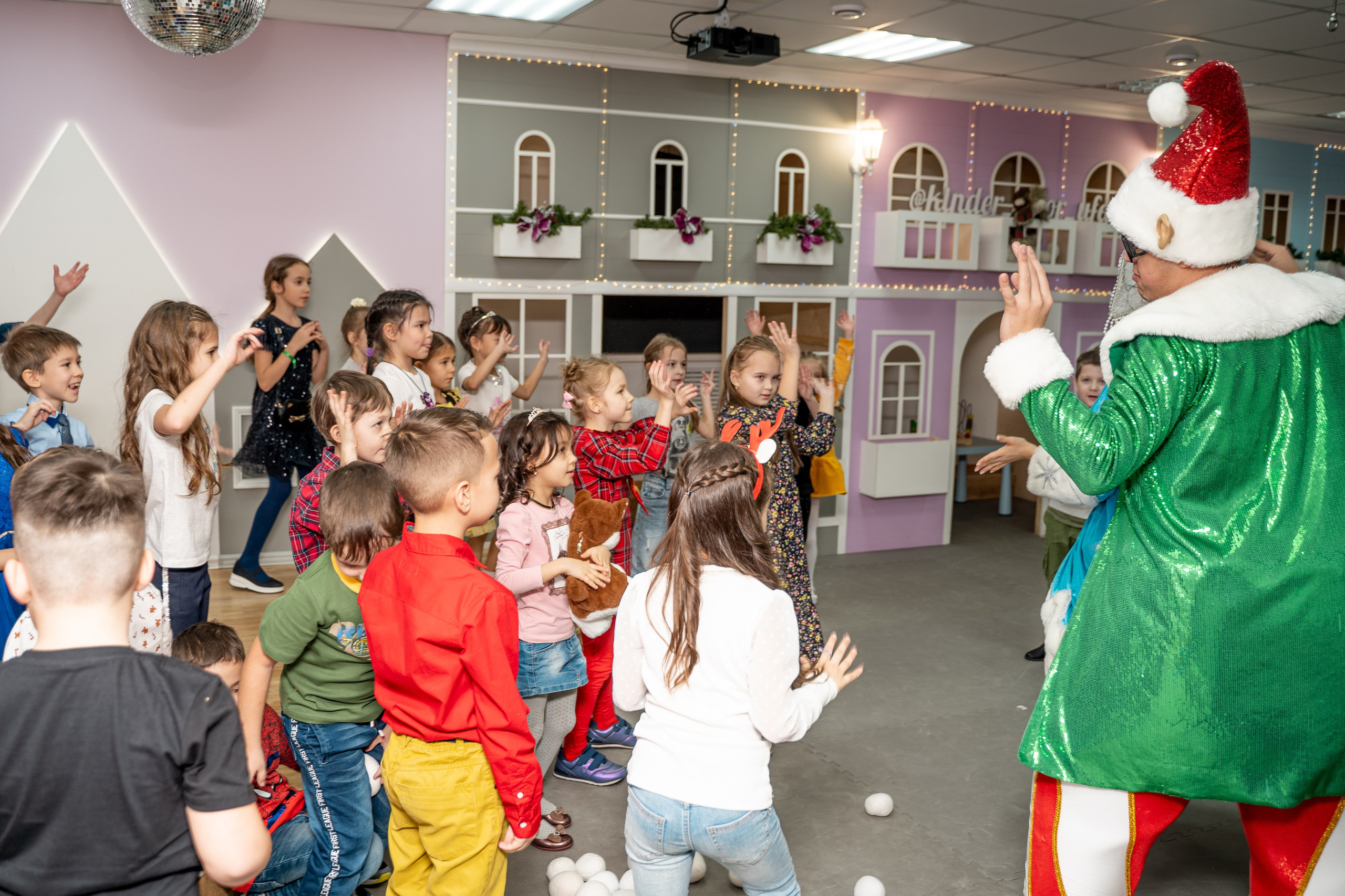 1 гимназия Новогодний утренник. Свадебный и репортажный фотограф в Уфе| Осетрова Ольга