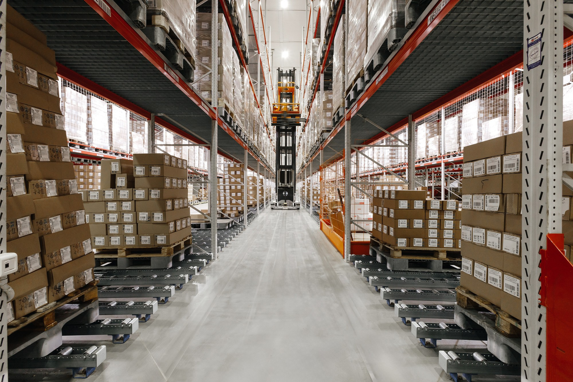 Промышленная фотосъемка. Фотограф Сергей Наставник. Рекламная фотосъемка любой сложности