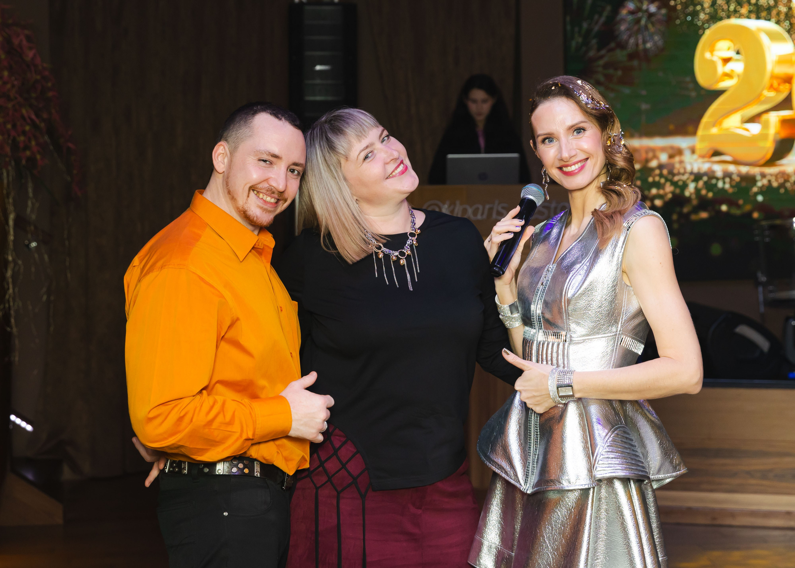 НОВОГОДНИЕ КОРПОРАТИВЫ. ФОТОГРАФ ВИНОГРАДОВА ДАРЬЯ