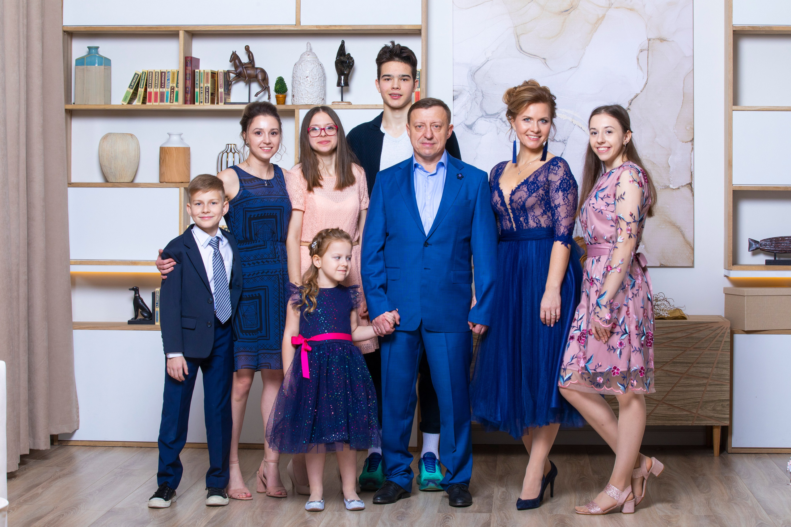 Семейные Съёмки в студии. ФОТОХУДОЖНИК