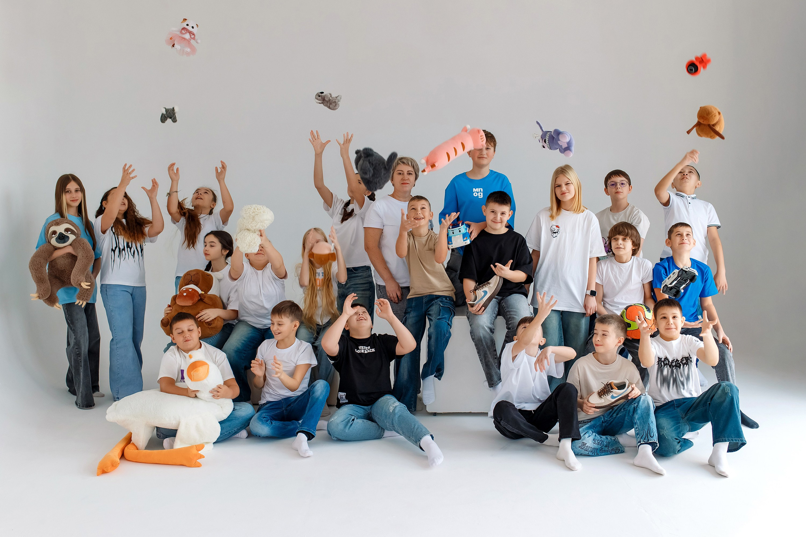 4 класс съемка в фотостудии. Фотограф Любовь Корниенко, Примоский край