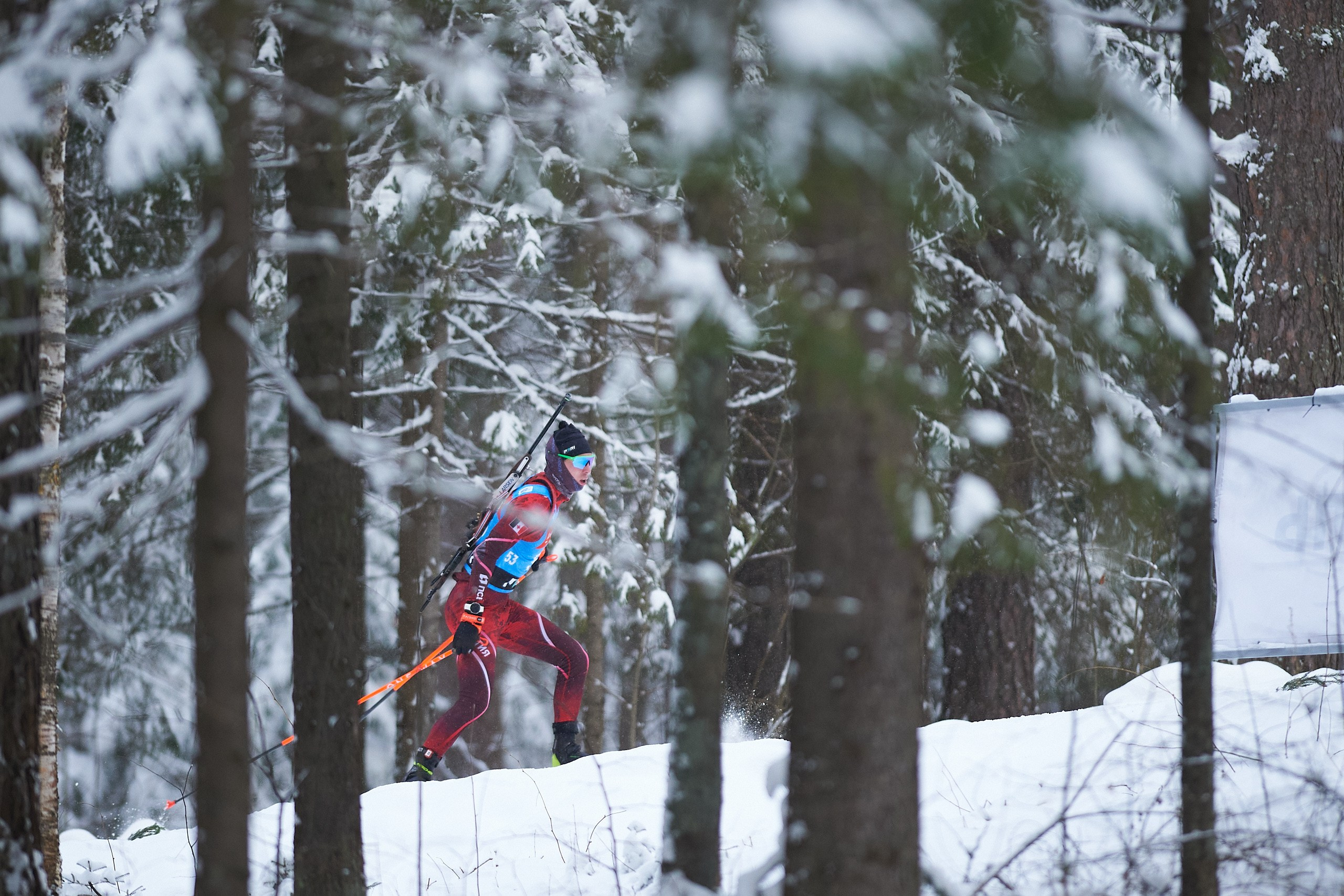 Биатлон. Чемпионат России — 2024/2025, 3-й этап, Ижевск. Спринт. Мужчины. Спортивный репортажный фотограф в Ижевске Сергей Мерзляков
