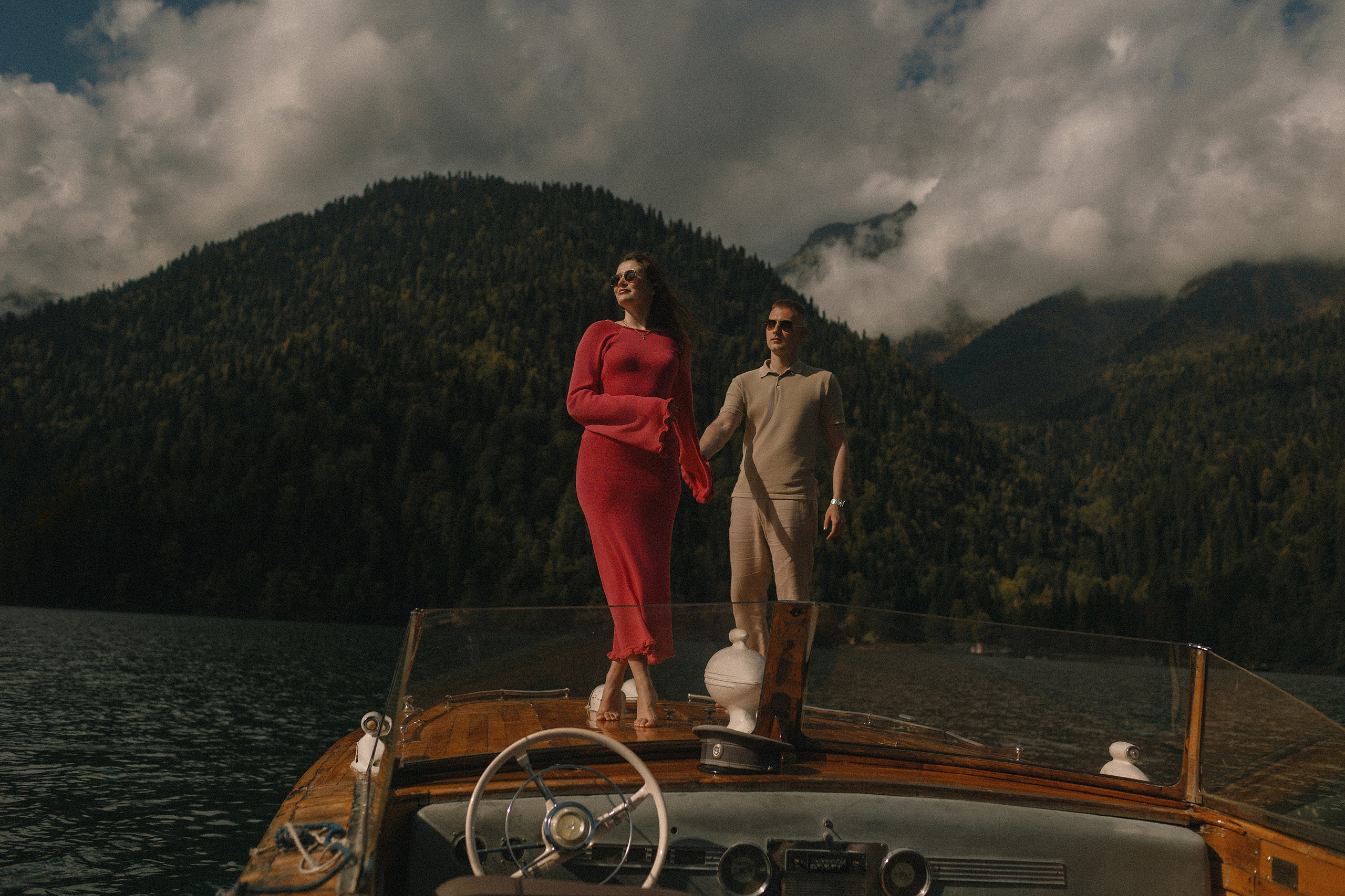 Аренда катера и фотосессия 18 000т. RetroChic Фото