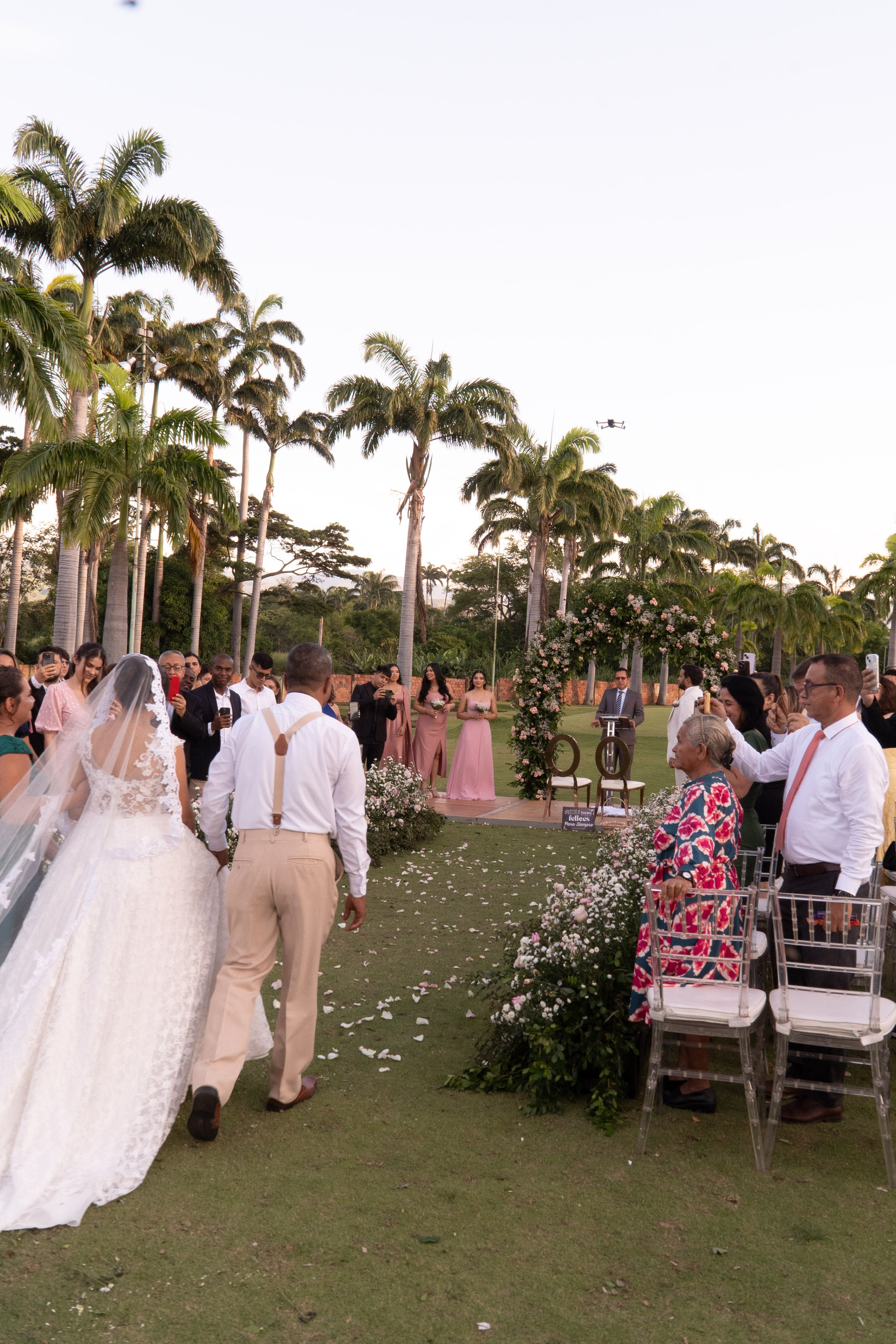 Carola & Gerson. Wedding Photographer in Barcelona and Medellin