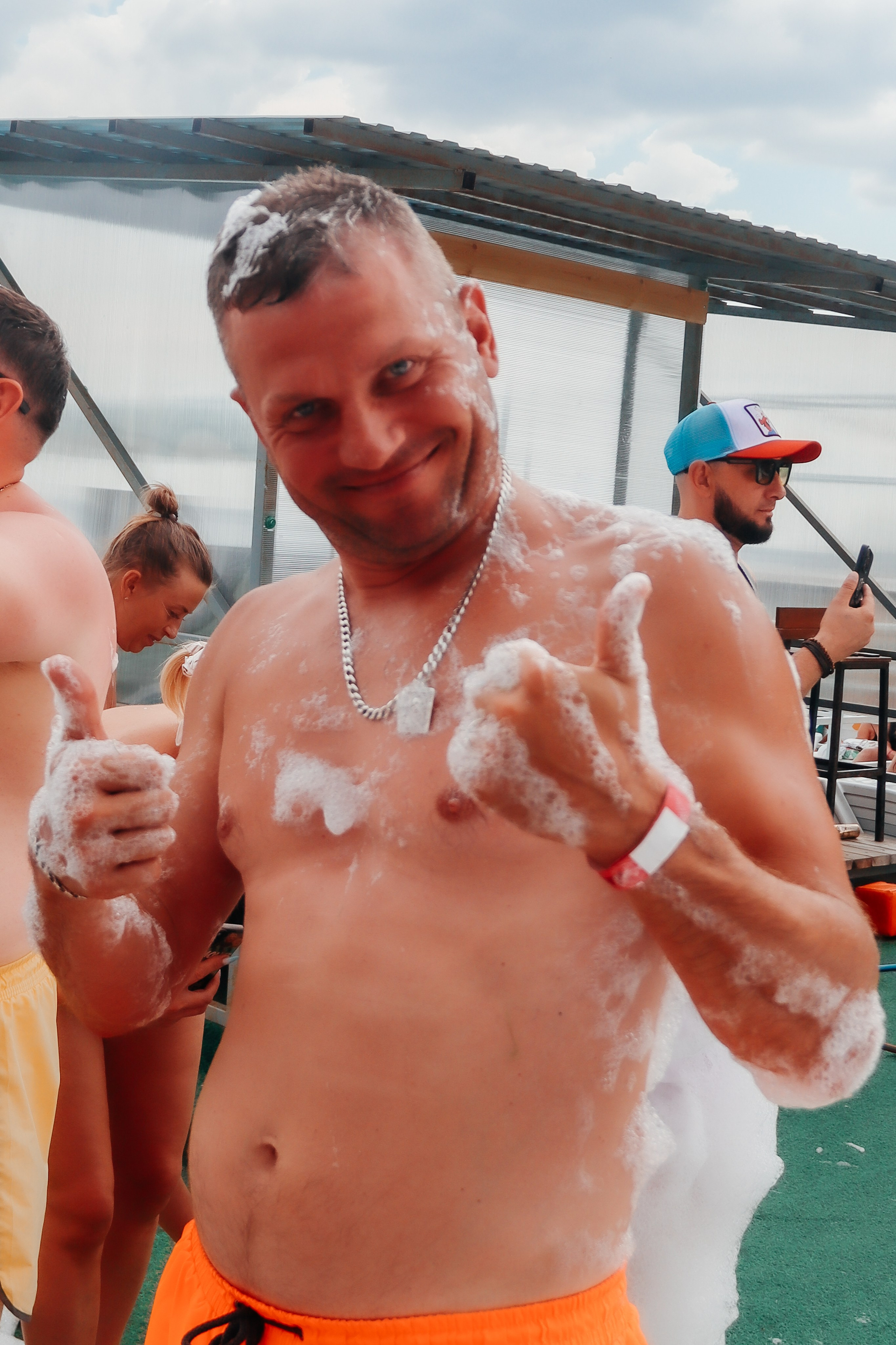 30.07.2026/Пенная дискотека/Малибу. Семейный и детский фотограф в Славгороде Анастасия Винс