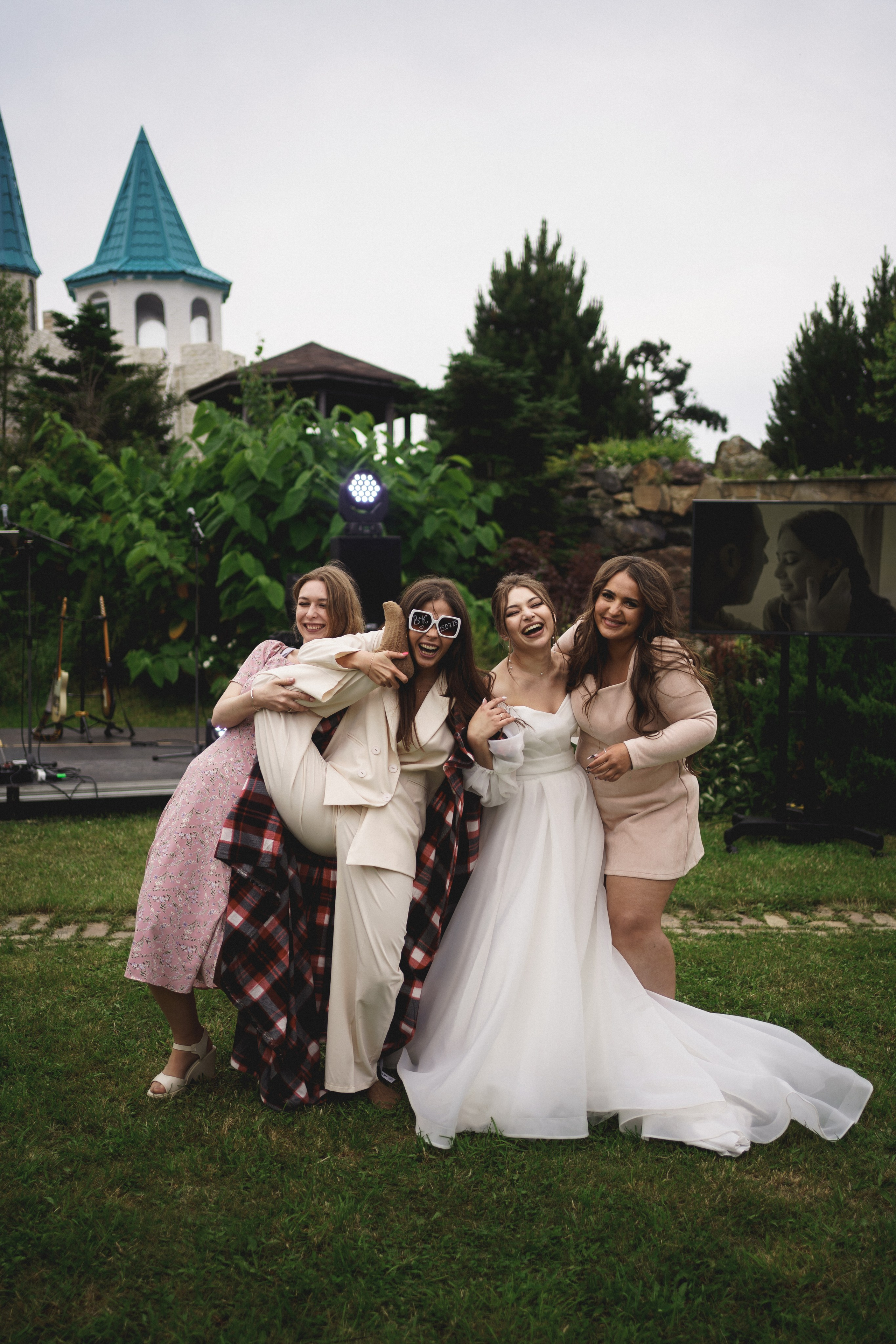 Свадебные вечеринки. Фотограф Сахалин Ксения Новикова