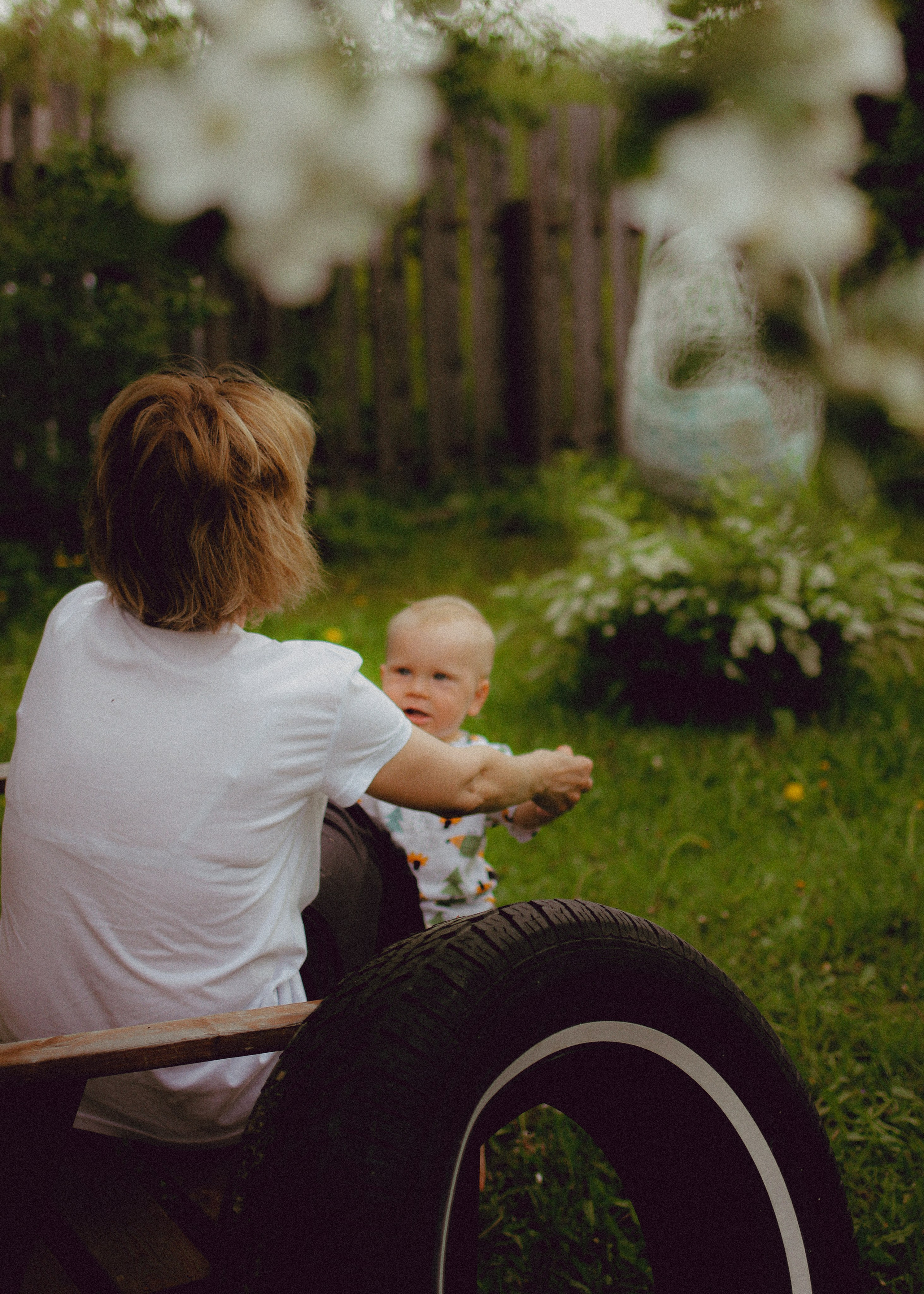 Бабушка Ира, мама Даша и маленький Ваня. Александра Крашевская. Портретный фотограф в Москве и Санкт-Петербурге