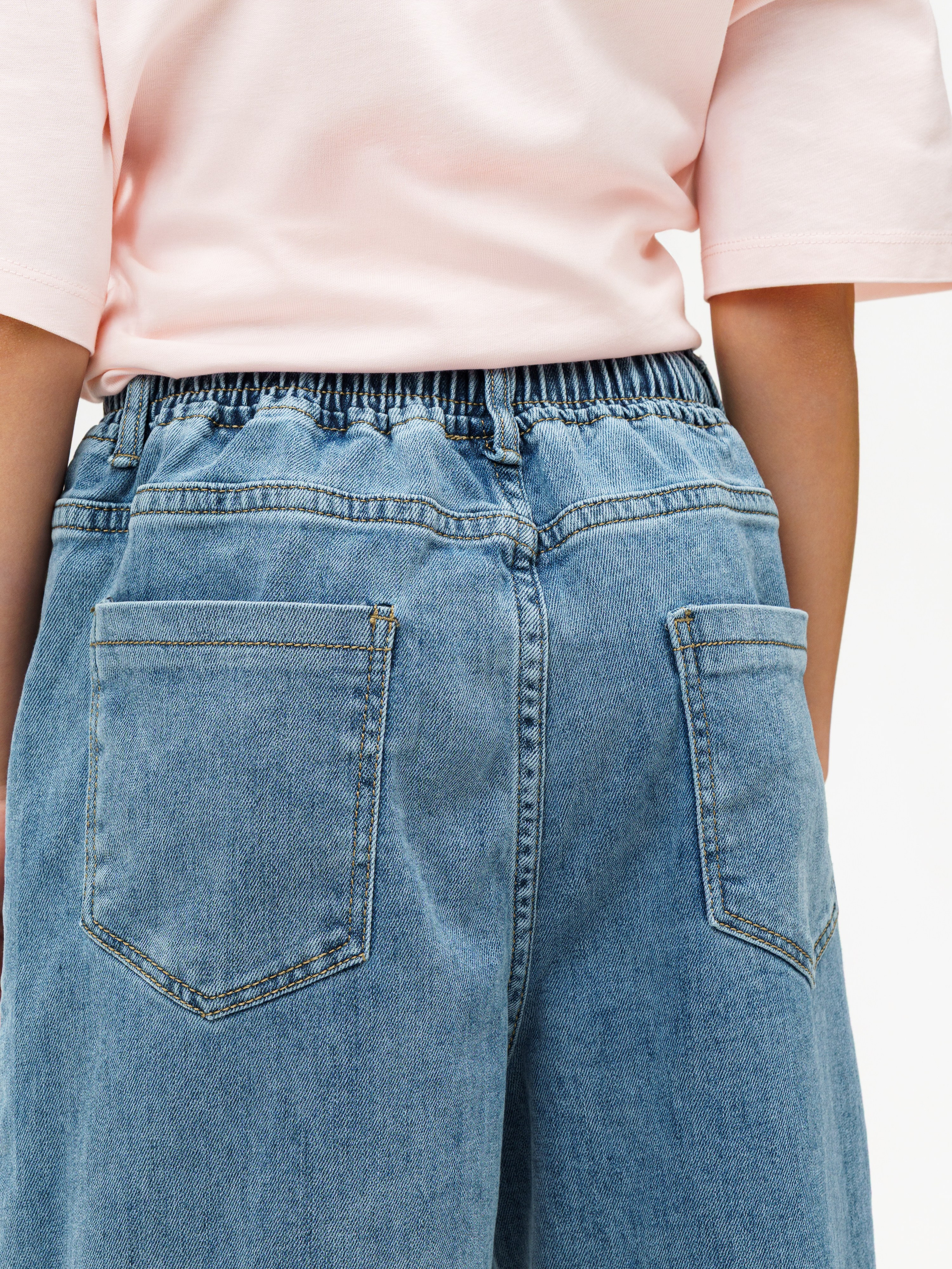 Детские джинсы. Макаров Сергей|Creamlebot Фотограф города Ростов-на-Дону