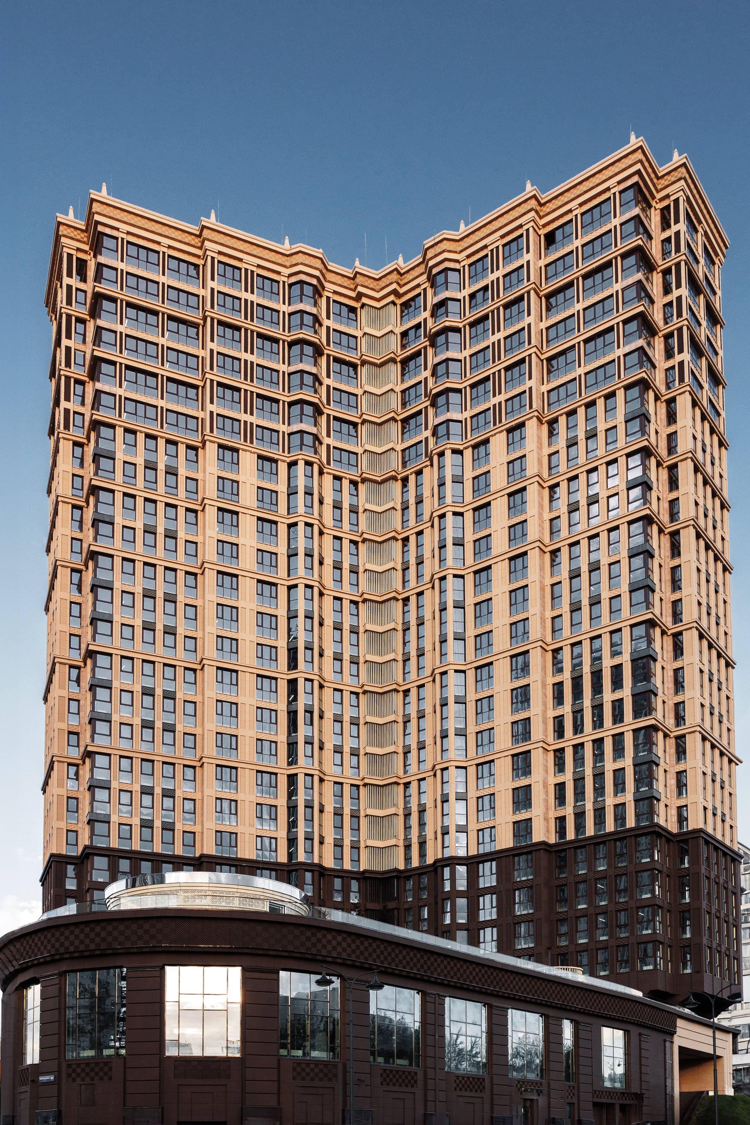 FULL HOUSE. АЛТ Портфолио