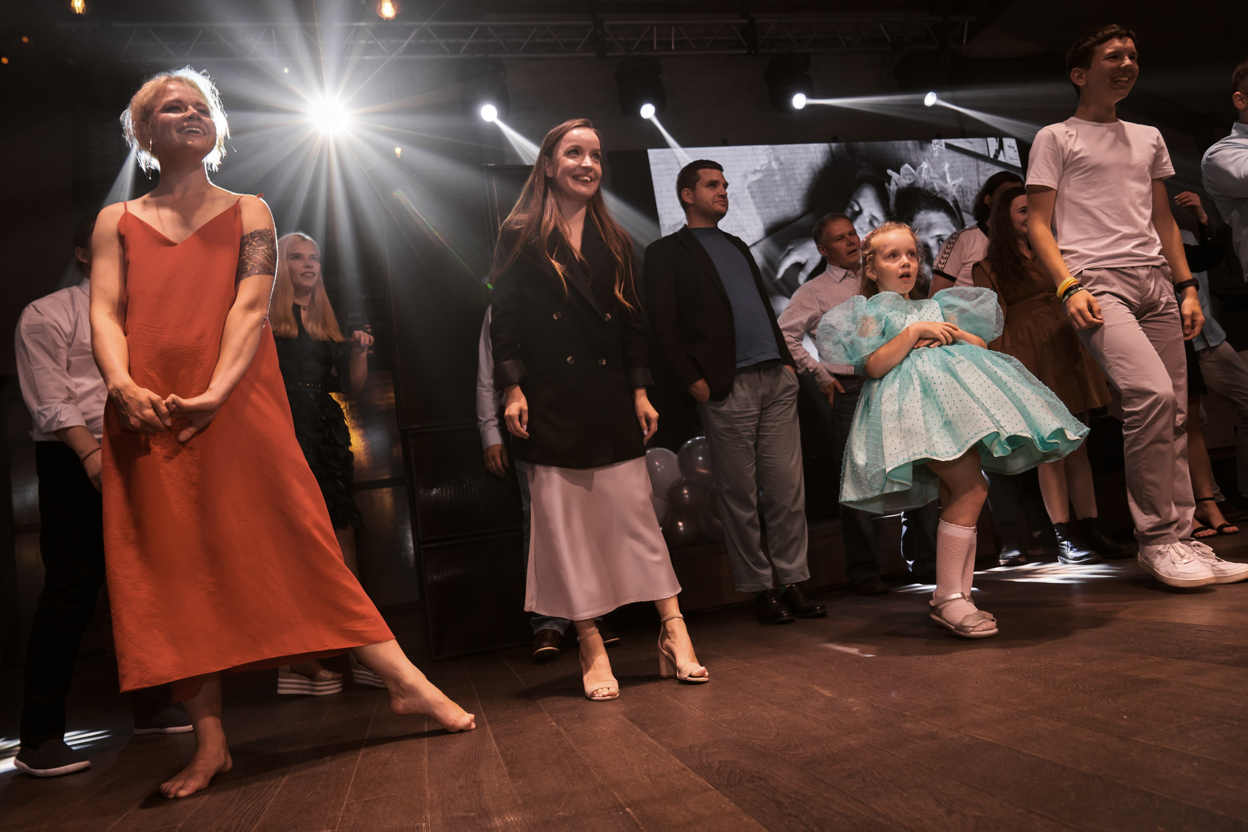 Свадебный банкет в ресторане ферма Бенуа. Свадебный, семейный и контент фотограф в Санкт- Петербурге Елена Грие