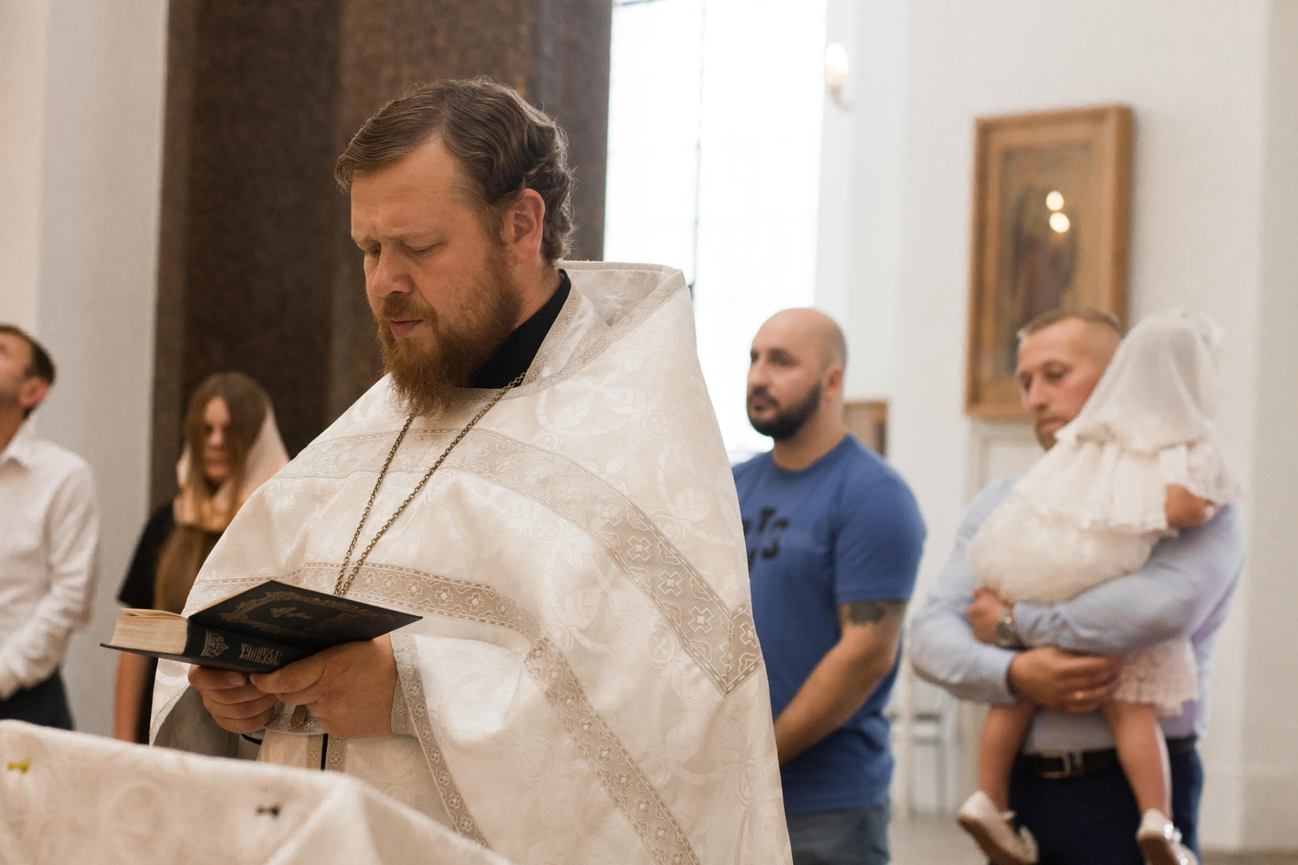Софийский собор в г. Пушкин, крещение Евы. Контент- фотограф, рилсмейкер в Санкт- Петербурге Елена Грие