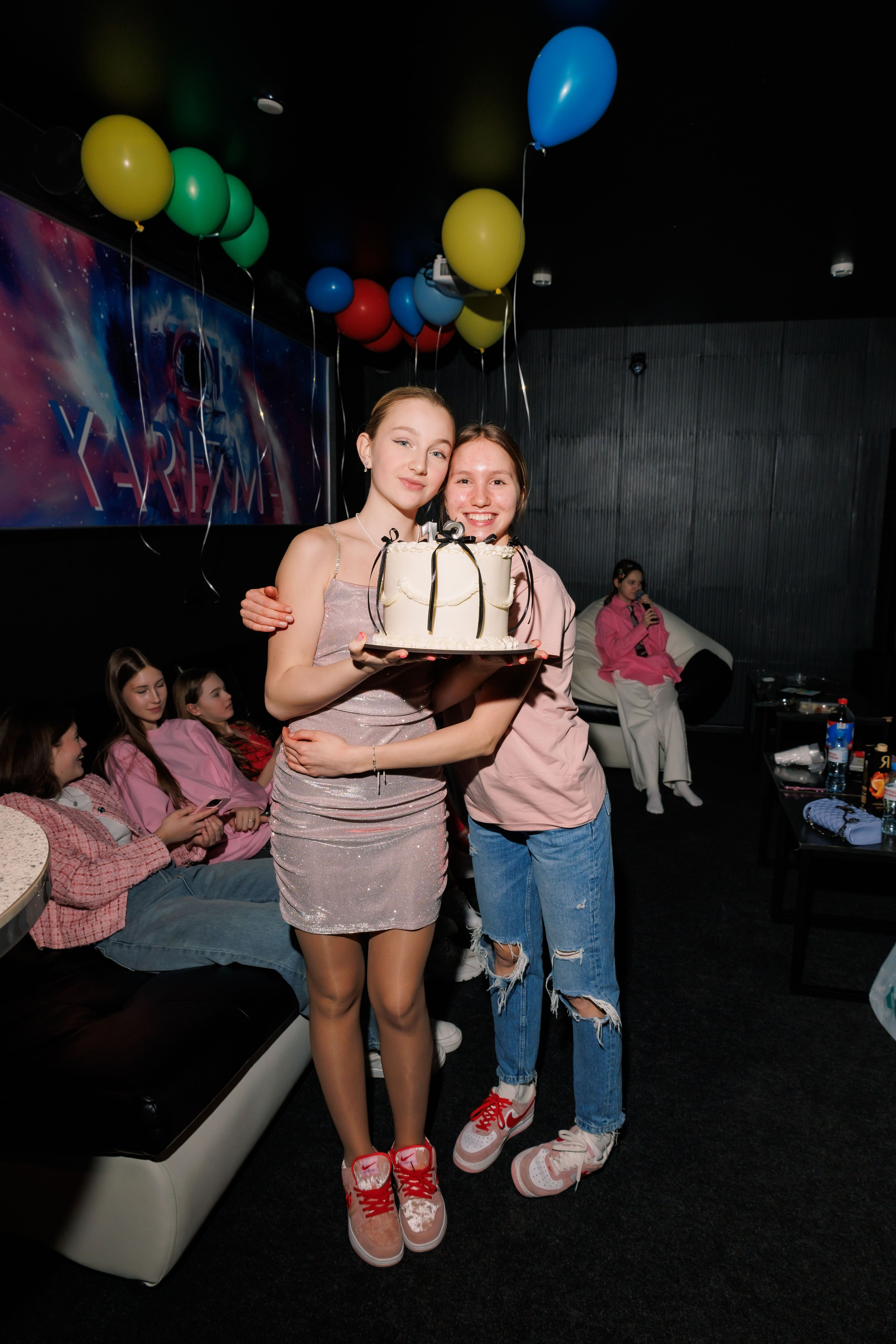 День Рождения в караоке. Фотограф в Москве Дмитрий Емельянов