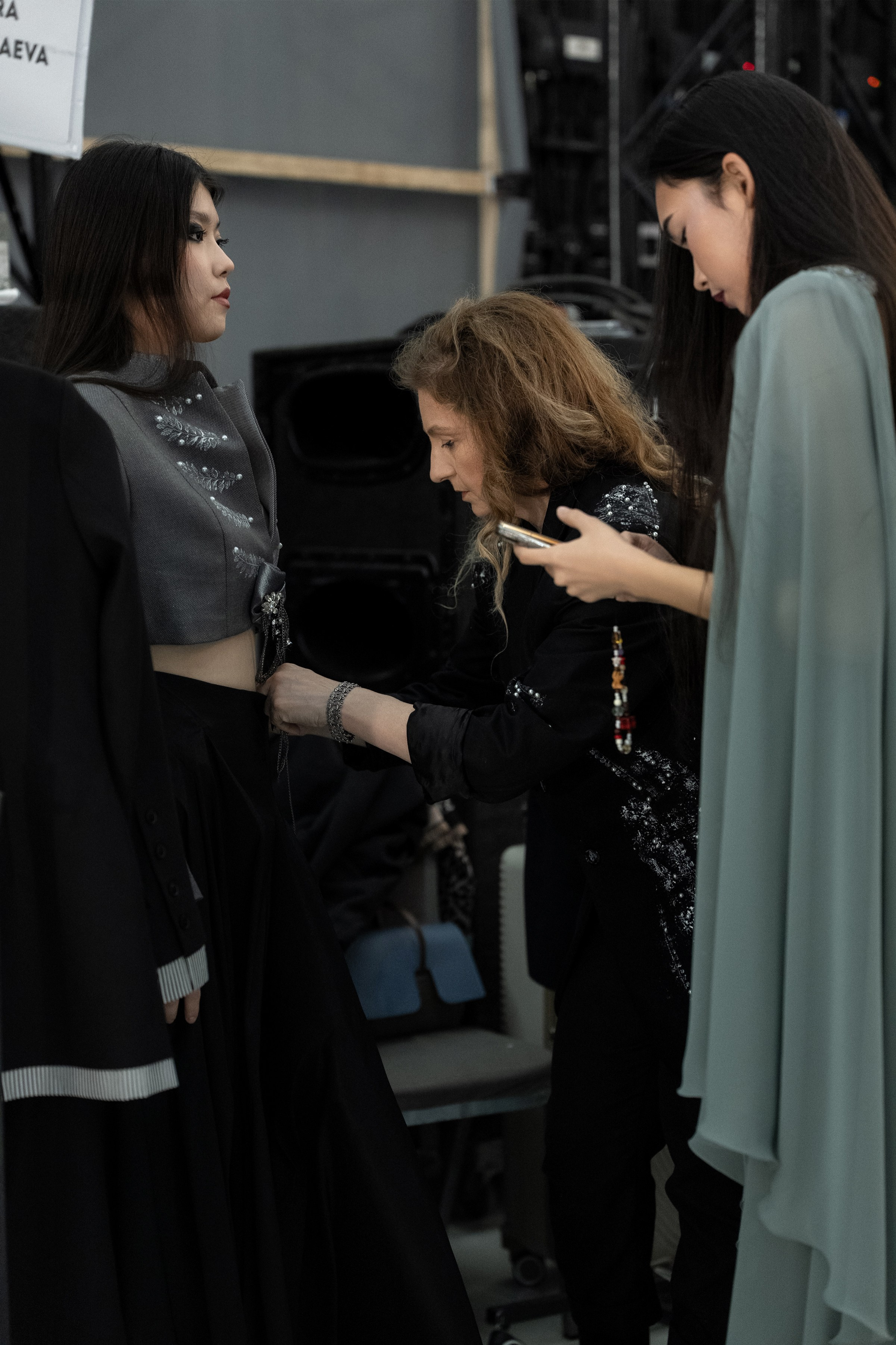 Backstage Day 3. Сайт Алматинского НЮ АРТ, будуар и фэшн фотографа Дениса Карпенко