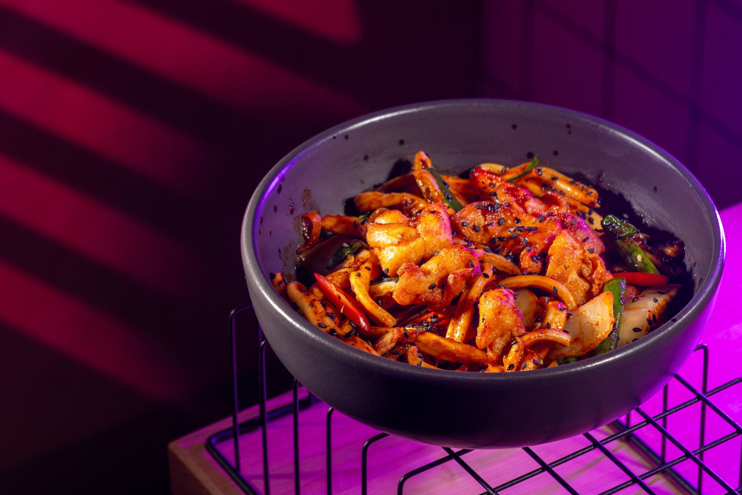 Food и предметный фотограф Никита Алексеев