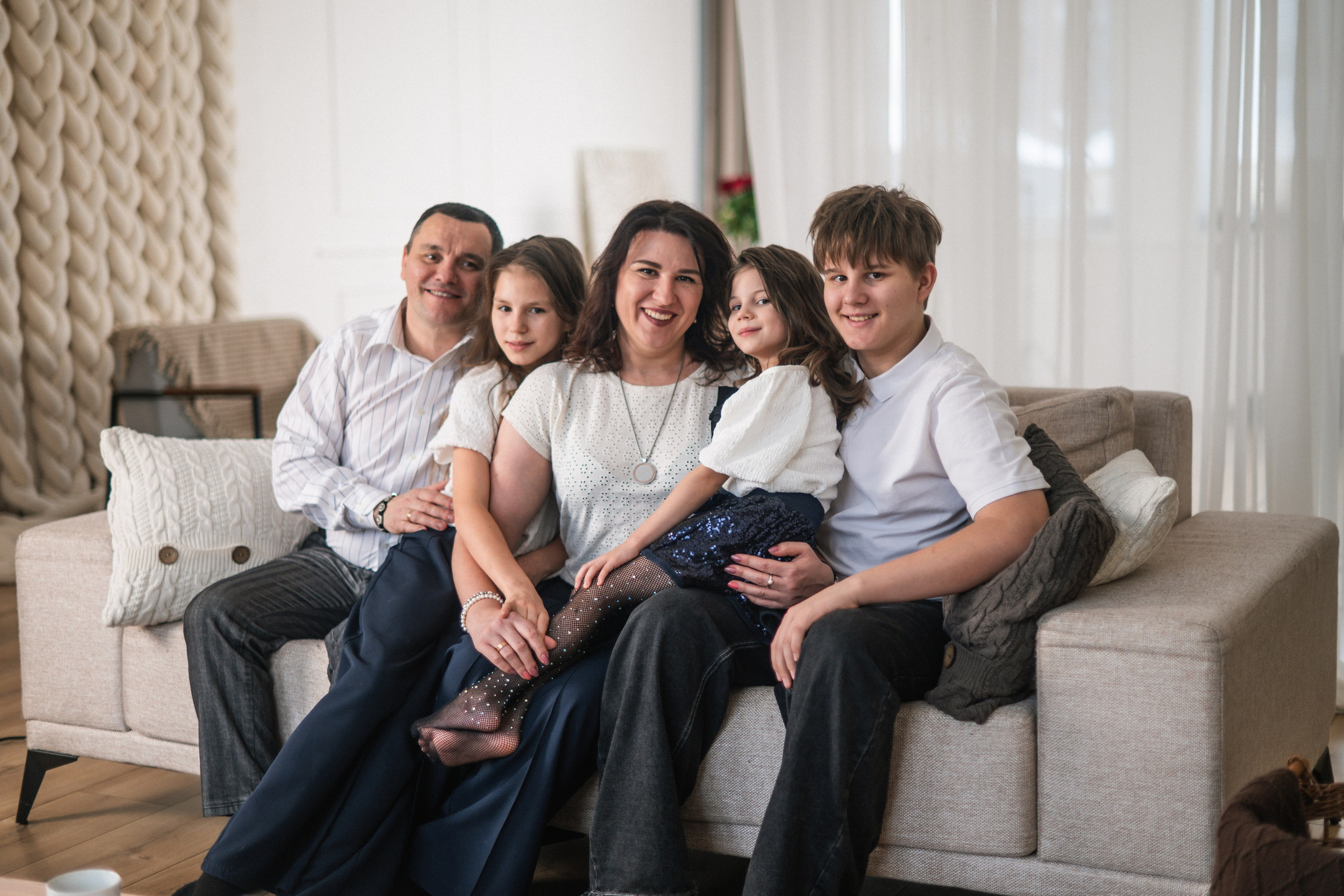 Семейная Фотосессия. Я Ольга Казанцева, фотографирую снимаю ваши киноистории и печатаю фото и цифровые портреты на холсте