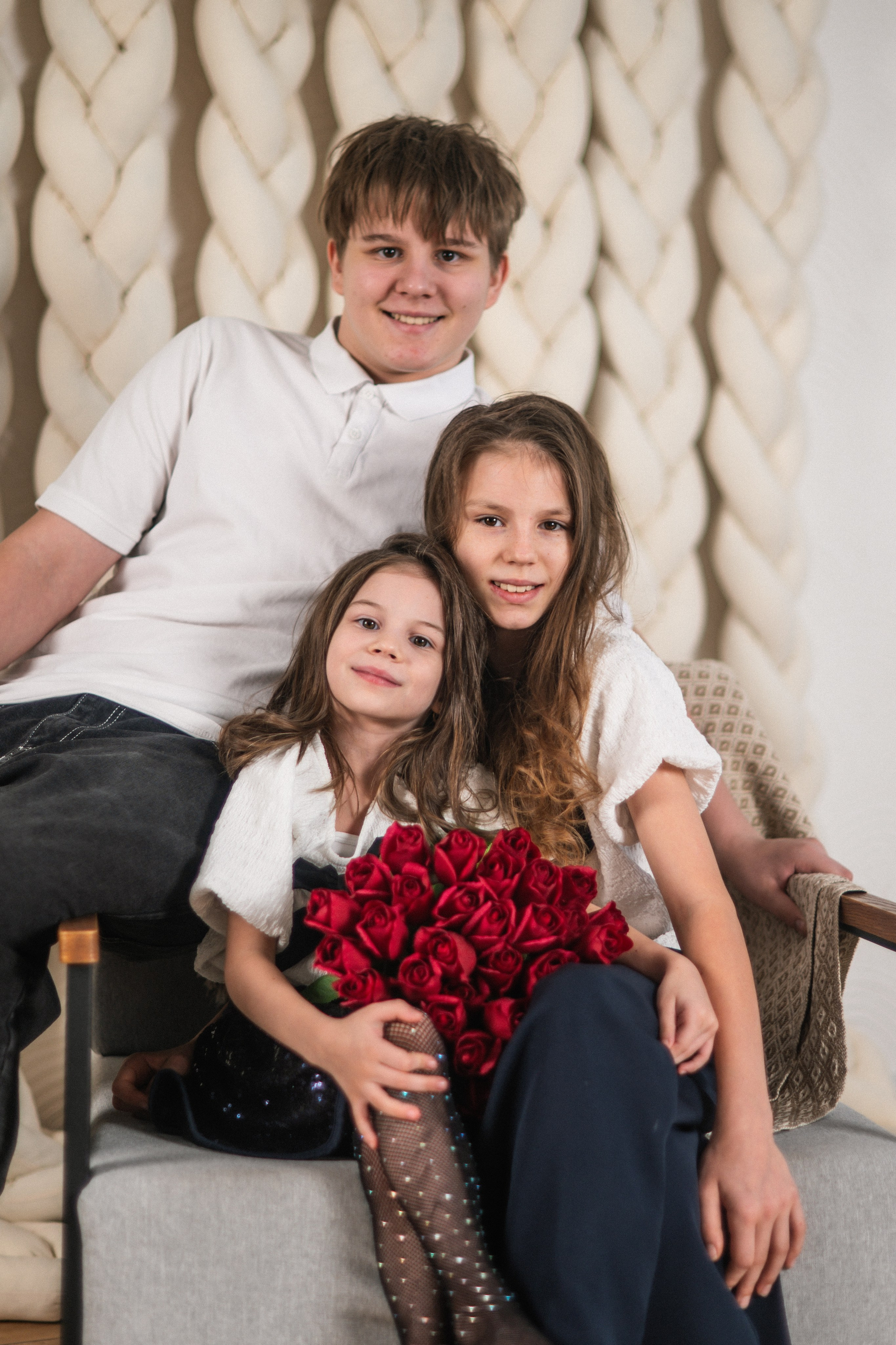 Семейная Фотосессия. Я Ольга Казанцева, фотографирую снимаю ваши киноистории и печатаю фото и цифровые портреты на холсте