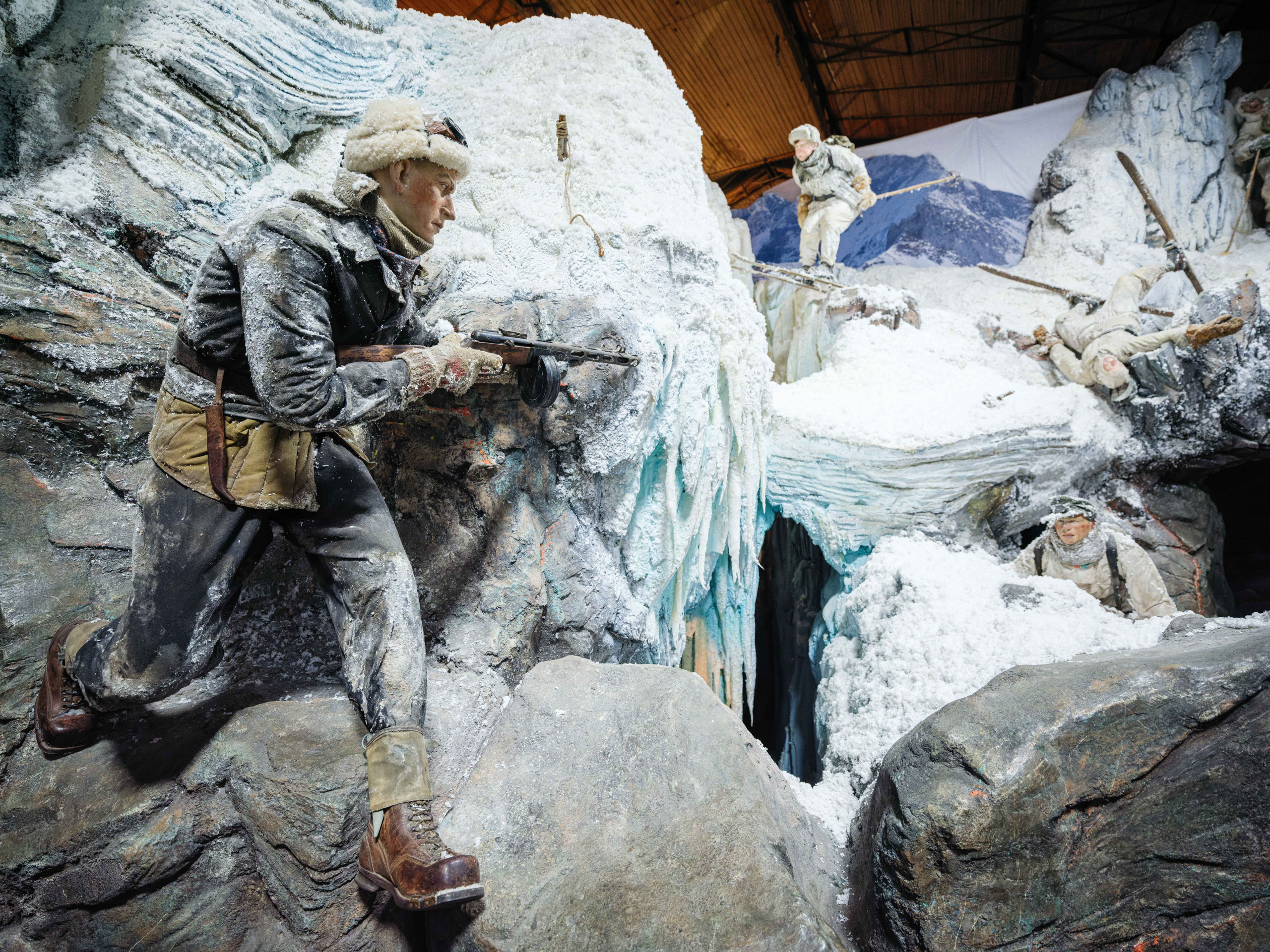 Пропавшие в кинохронике. Фотограф Балаев Михаил