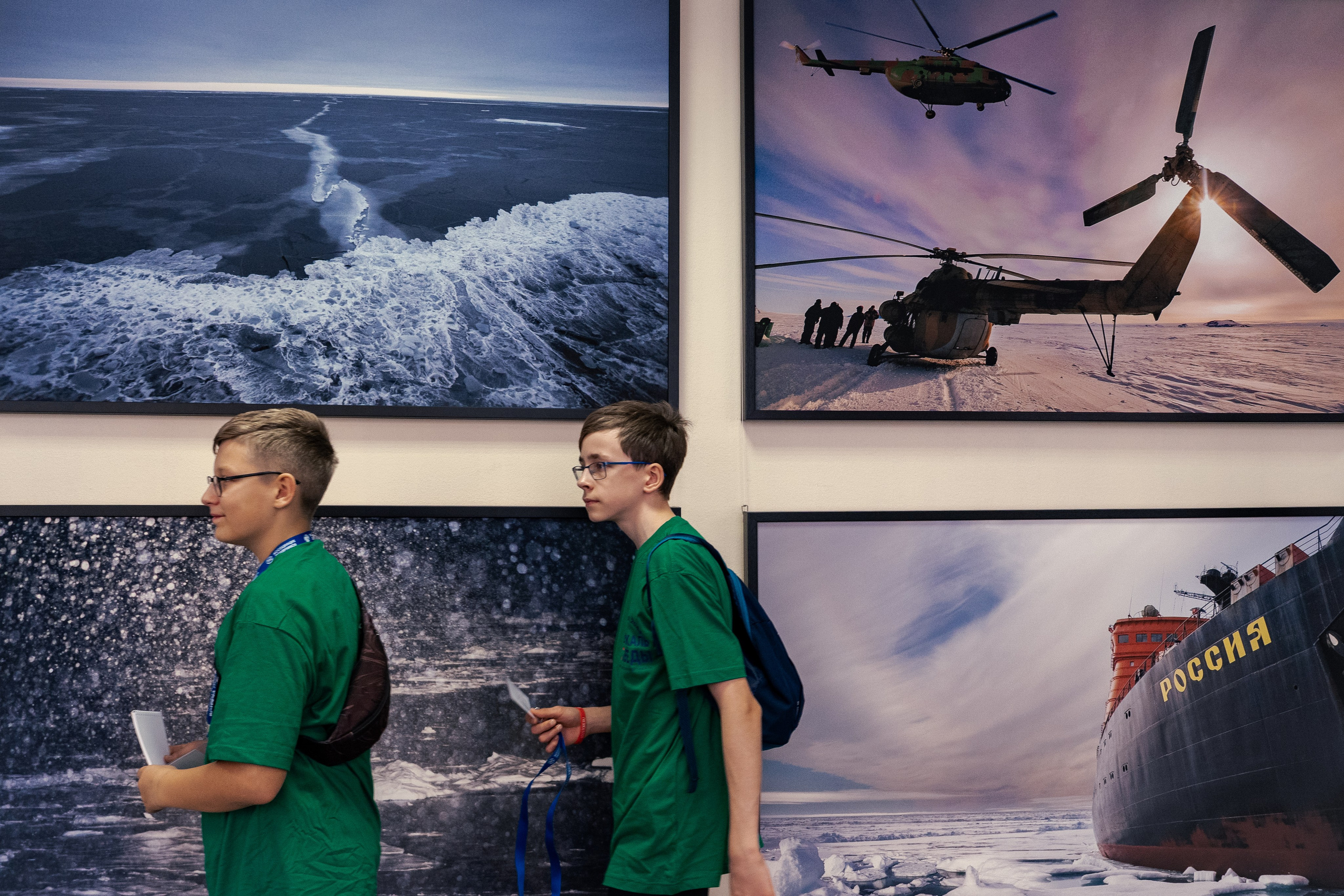 Просветительский проект Ассоциации Полярников «Встреча поколений». Фотограф Владимир Бакарюк