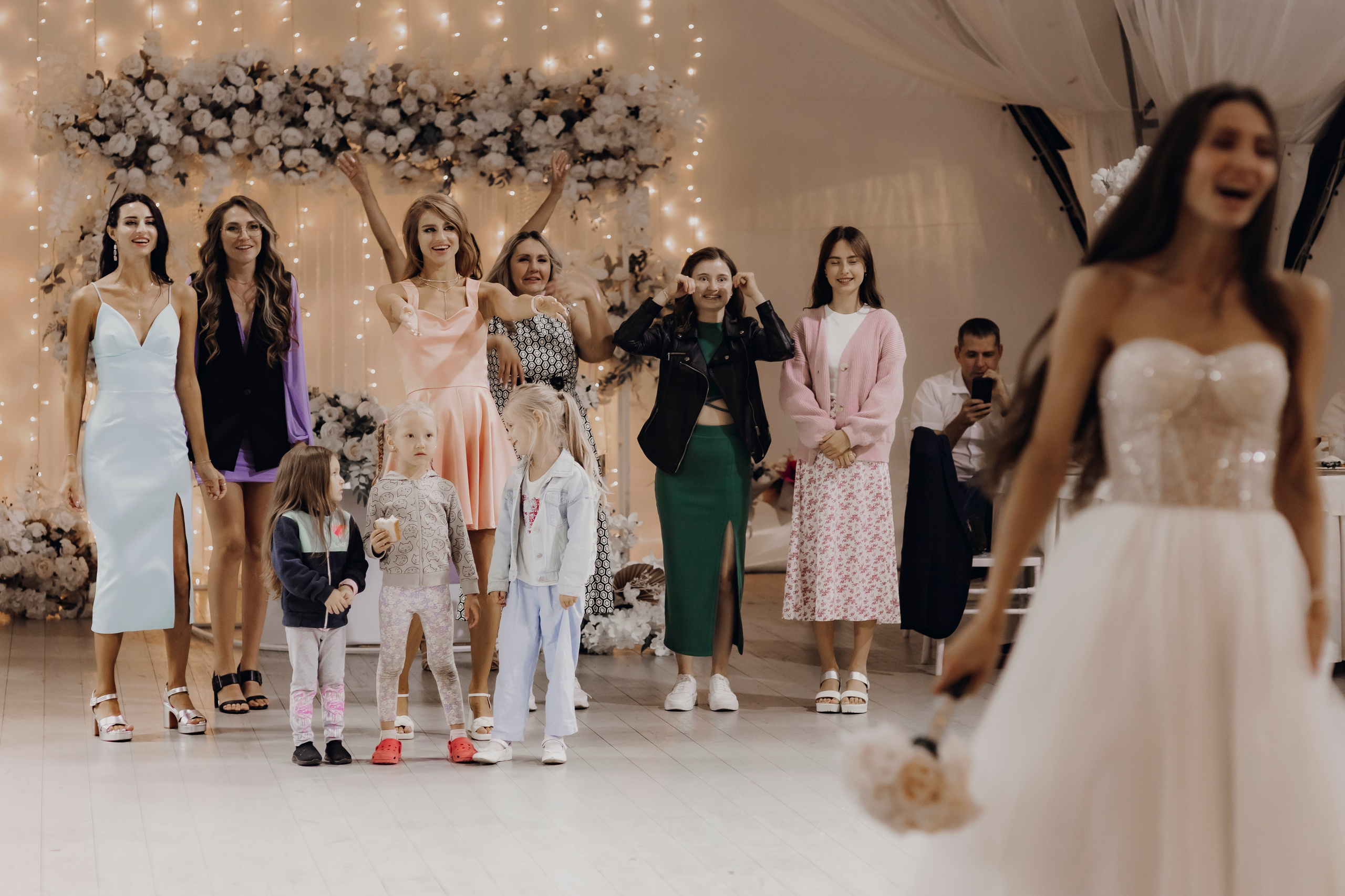 Фотосъемка полного свадебного дня с выездной регистрацией в Ижевске. Свадебный и портретный фотограф в Ижевске и Санкт-Петербурге Саша Брокколи